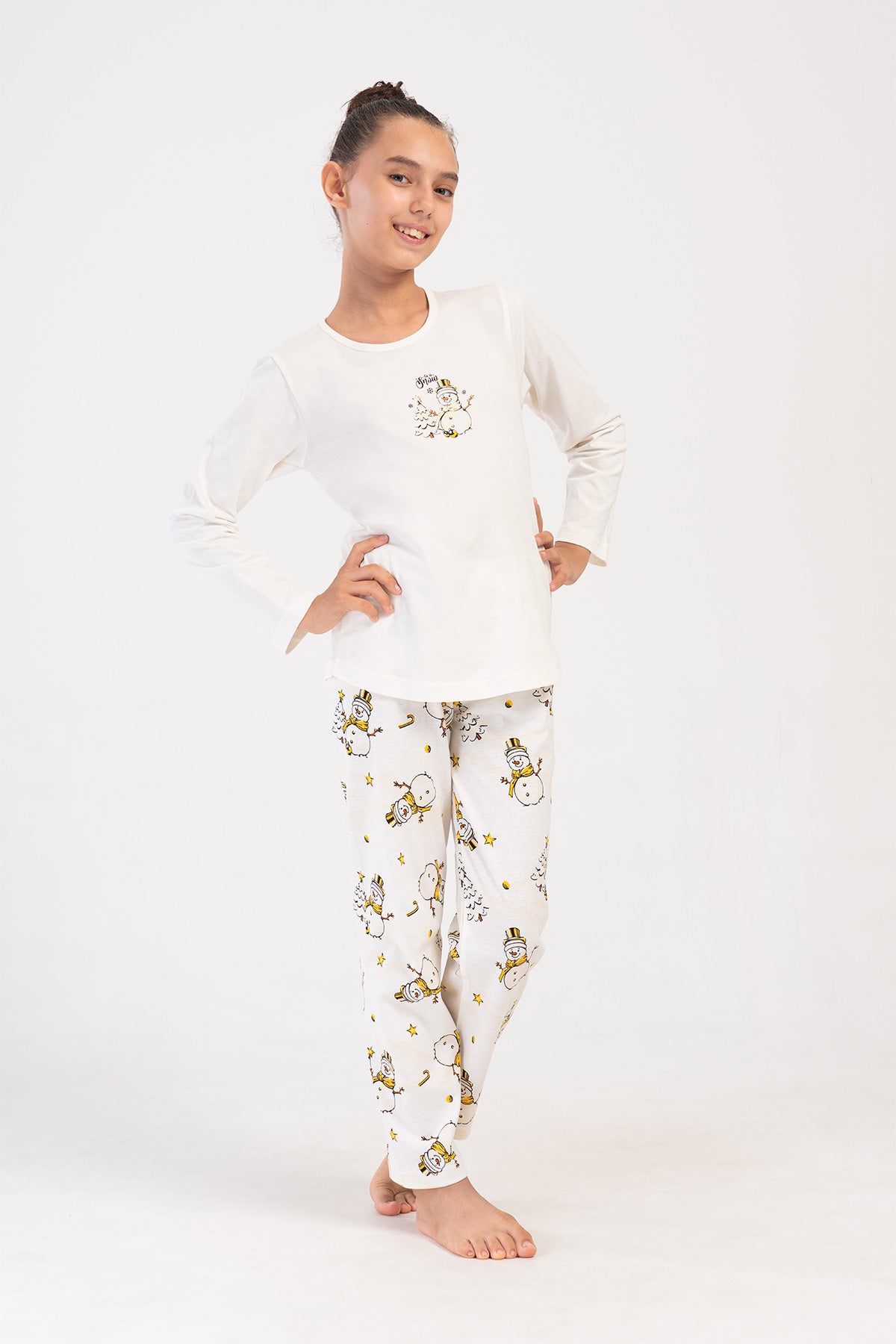 SET PIJAMA FETE, GULER ROTUND, MANECA LUNGA, TAIETURA OVALA (9-10/15-16) - CREM