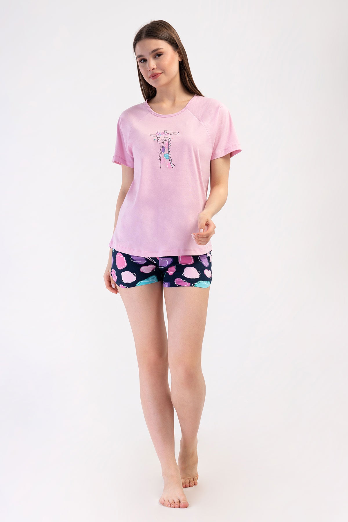 COSTUM DE DAMA CU SHORT CU MARGINE ROTUNDA, GULER ROTUND, MANECA SCURTA RAGLAN, LYC SUPREM - ROZ
