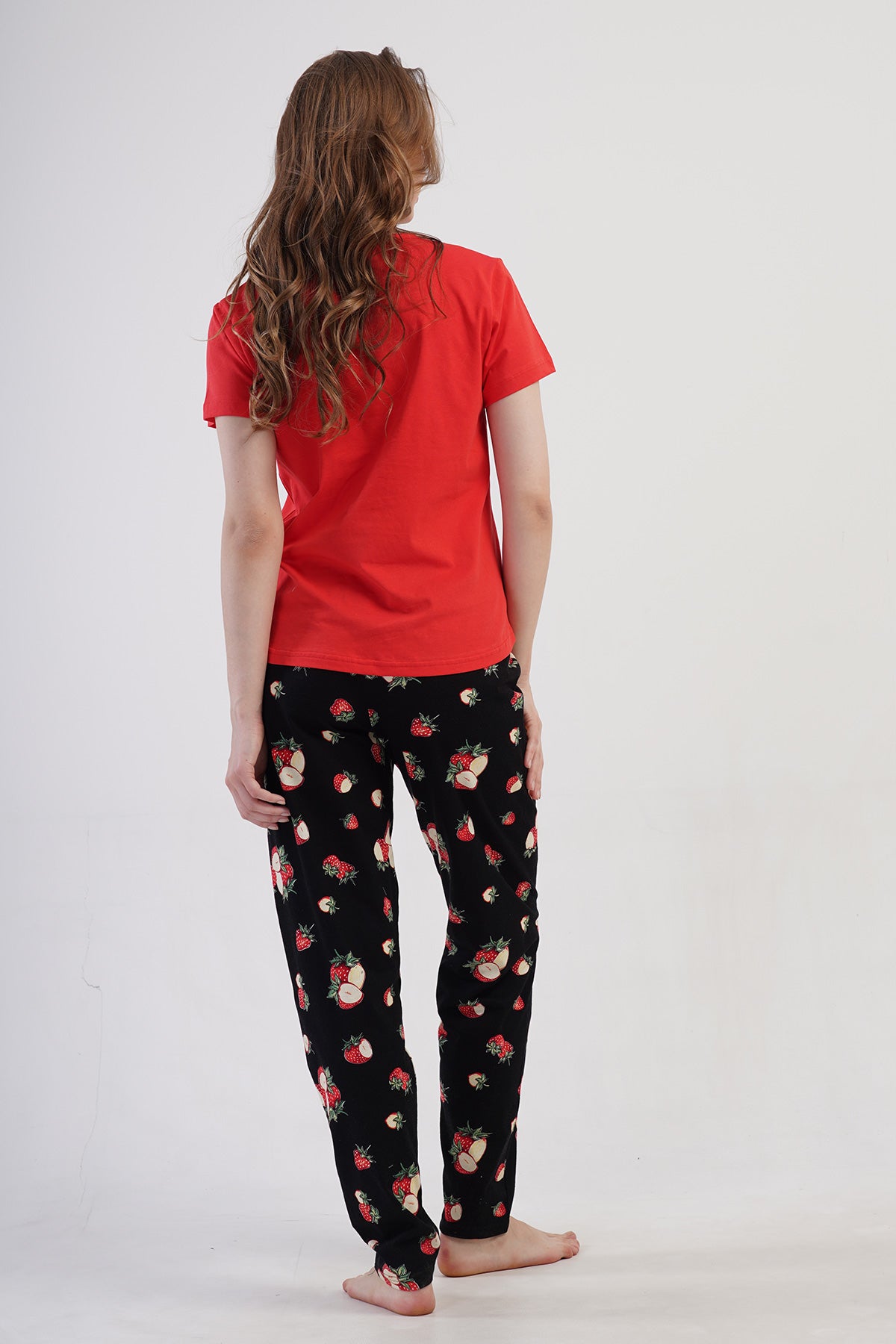 SET PIJAMA FEMEI P.SUPREM XXL GÂT ROTUND MÂNECĂ SCURTĂ CU FUSTĂ OVALĂ - ROȘU NOU