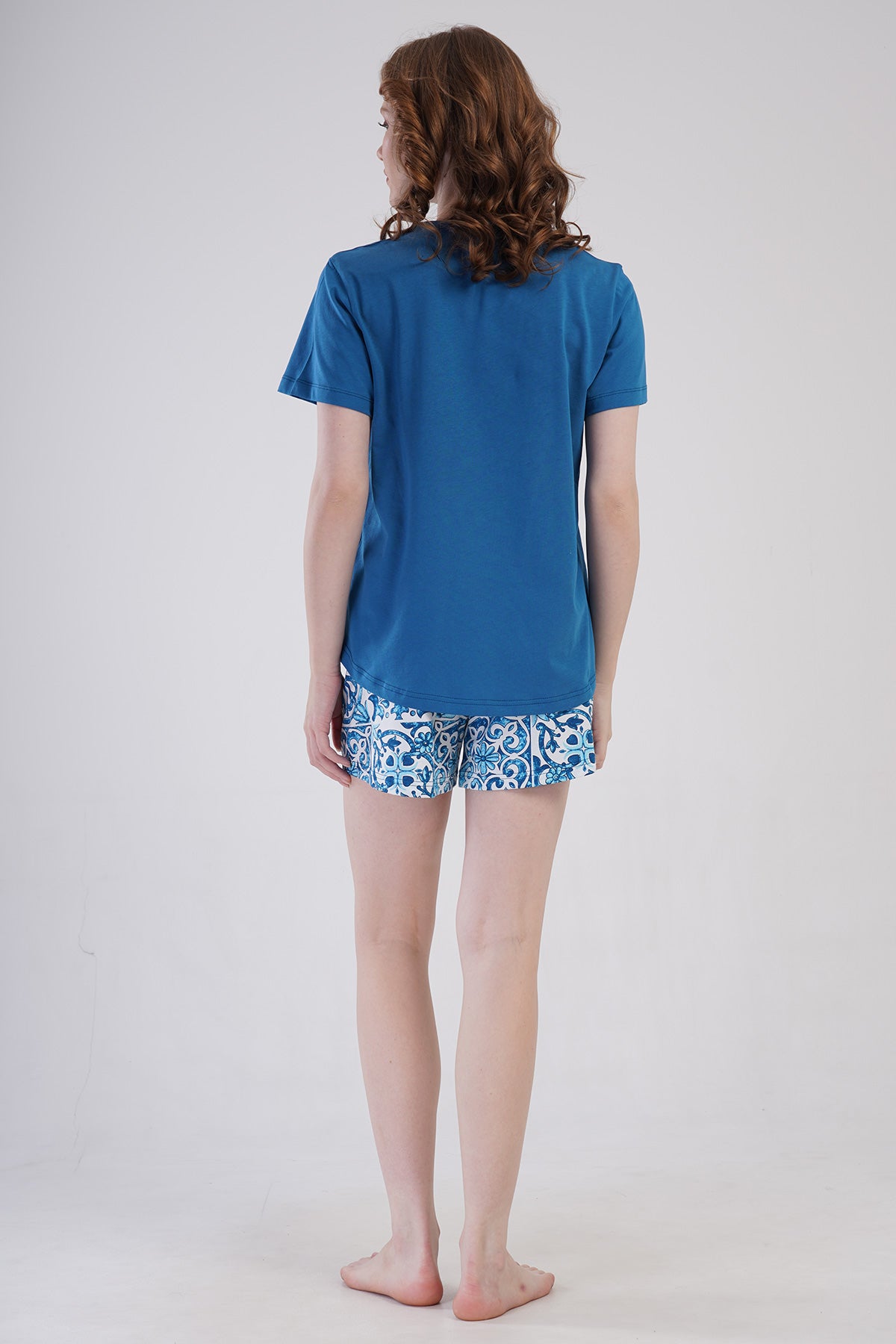 COSTUM DE DAMA P.SUPREM XXL, BLUZA CU GULER ROTUND, MANECA SCURTA, FUSTA OVALA, PANTALONI SCURTI - ALBASTRU