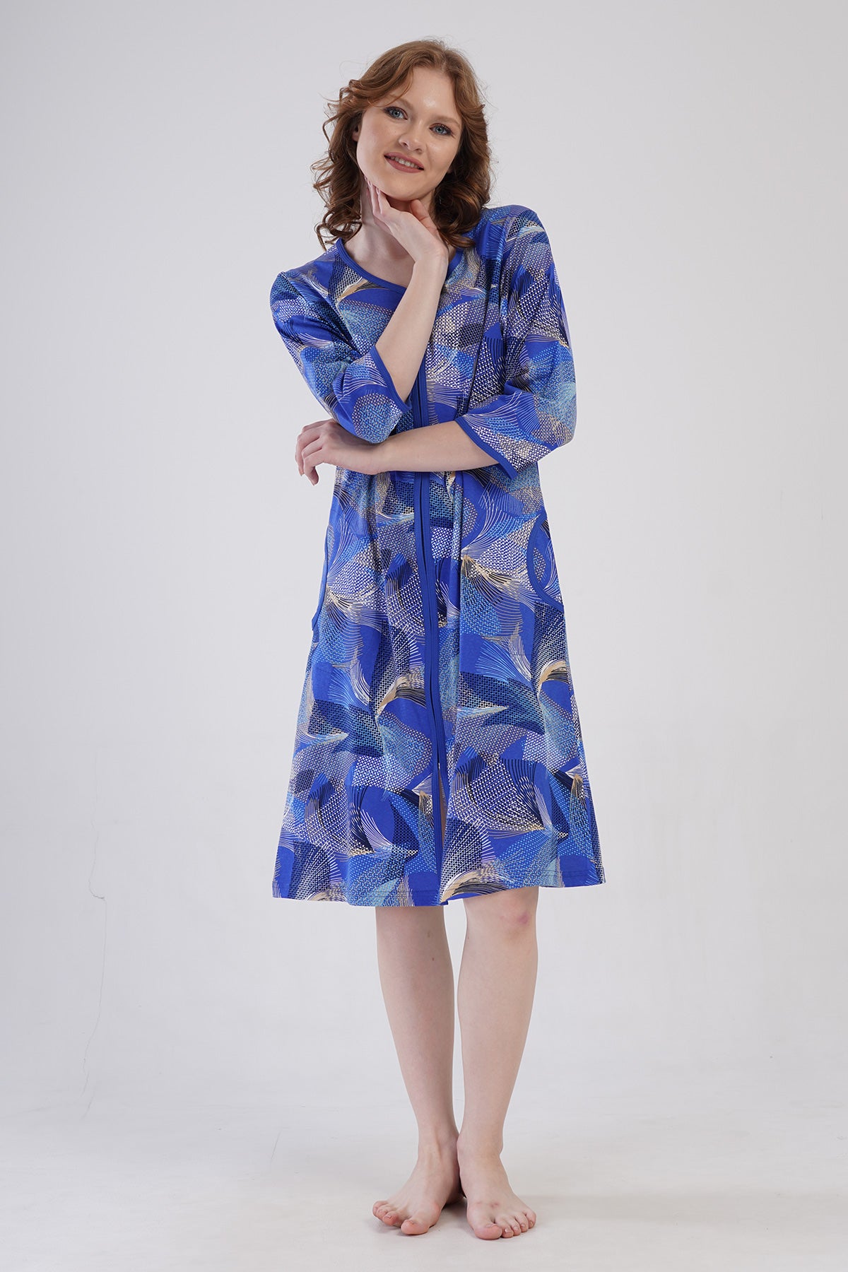 ROCHIE DE CASĂ DE DAMĂ P.SUPREM XXL, CU MÂNECĂ 3/4, FERMOAR ȘI BUZUNARE - ALBASTRU