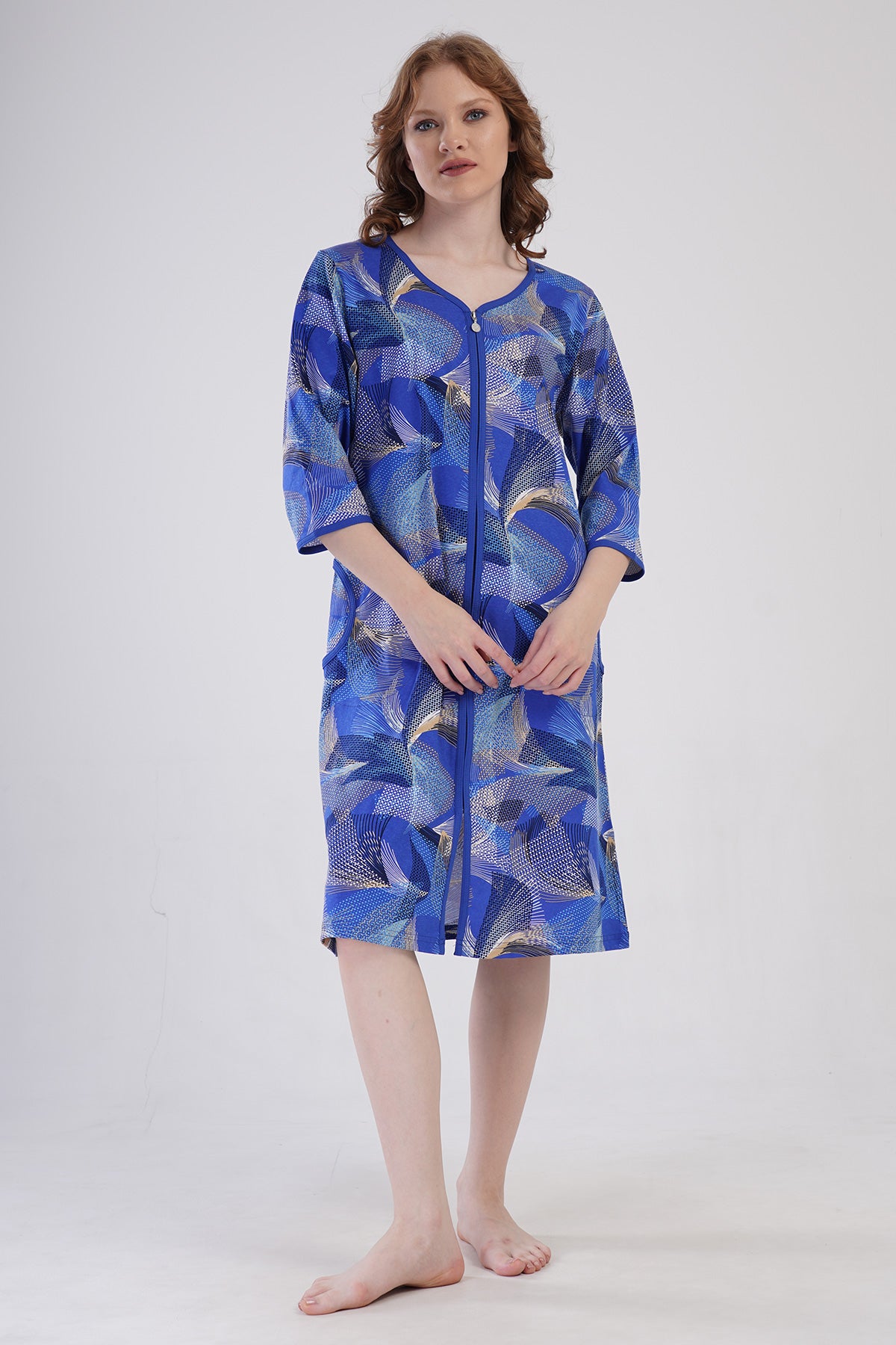 ROCHIE DE CASĂ DE DAMĂ P.SUPREM XXL, CU MÂNECĂ 3/4, FERMOAR ȘI BUZUNARE - ALBASTRU