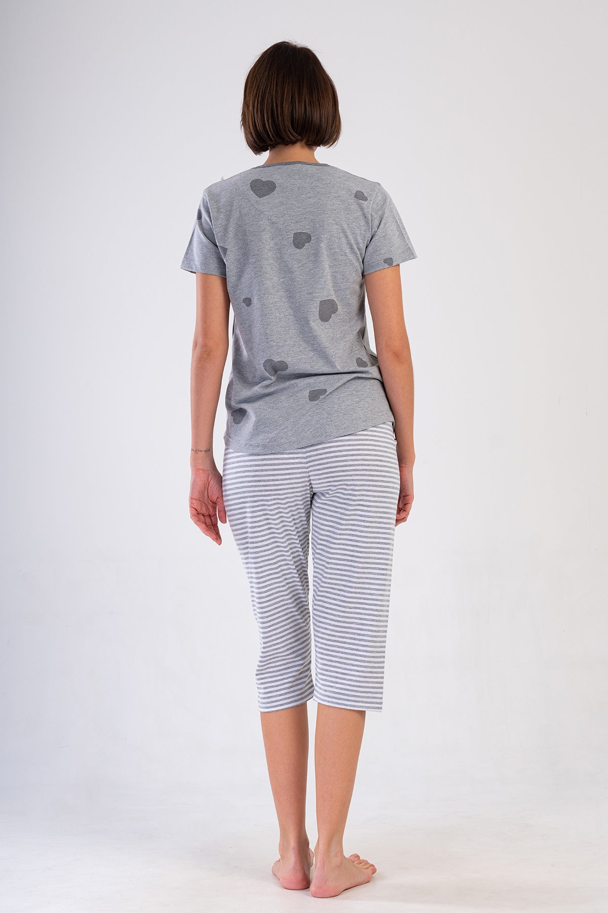 SET DAMĂ, SUPREM, LA BAZĂ GÂTULUI, MÂNECĂ SCURTĂ, FUSTĂ OVALĂ, PANTALONI CAPRI - GRI MELANGE