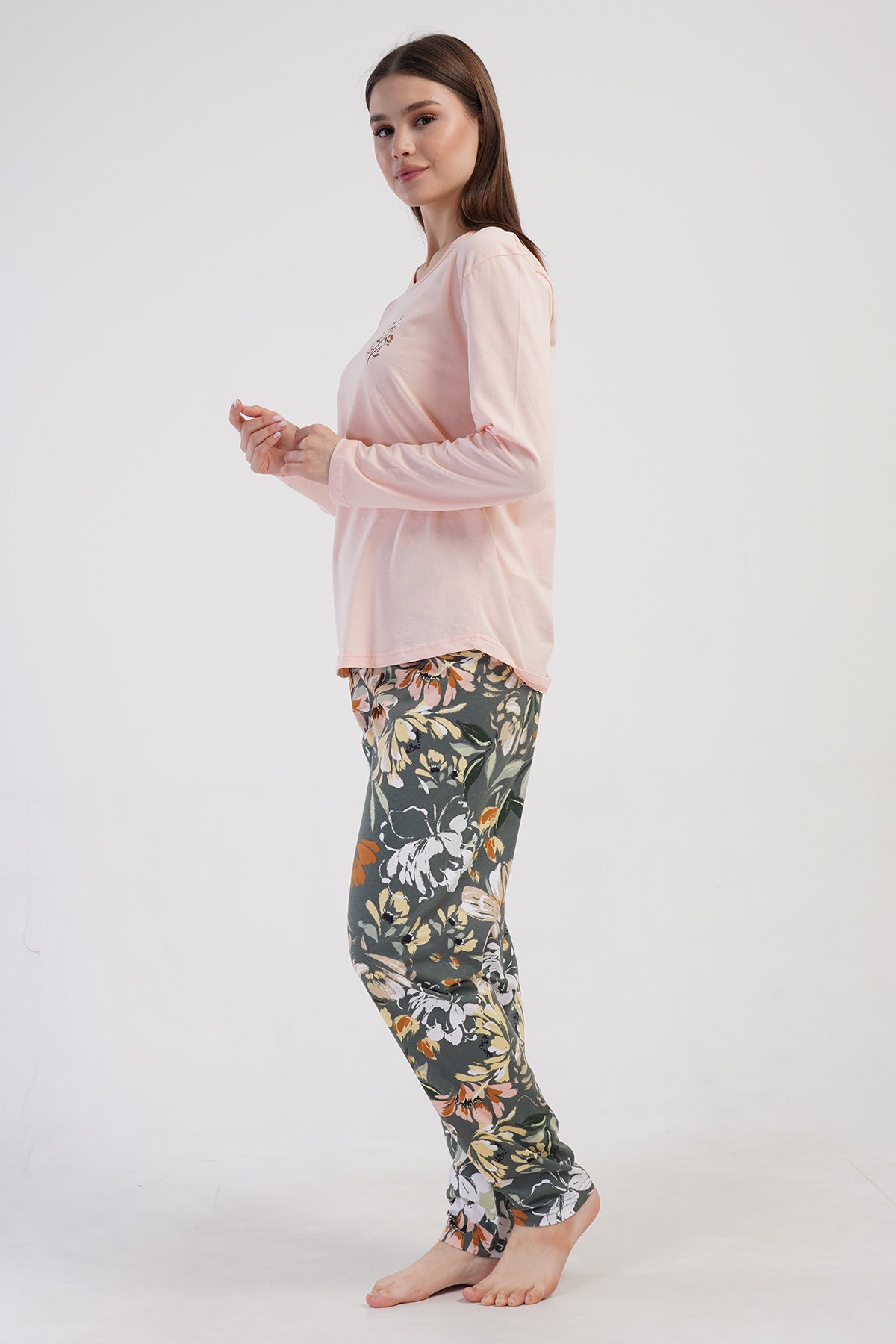 P.SUPREM XXL COSTUM DE PIJAMA FEMEI CU GÂT ROTUND, MÂNECĂ LUNGĂ ȘI TIV OVAL - ROZ