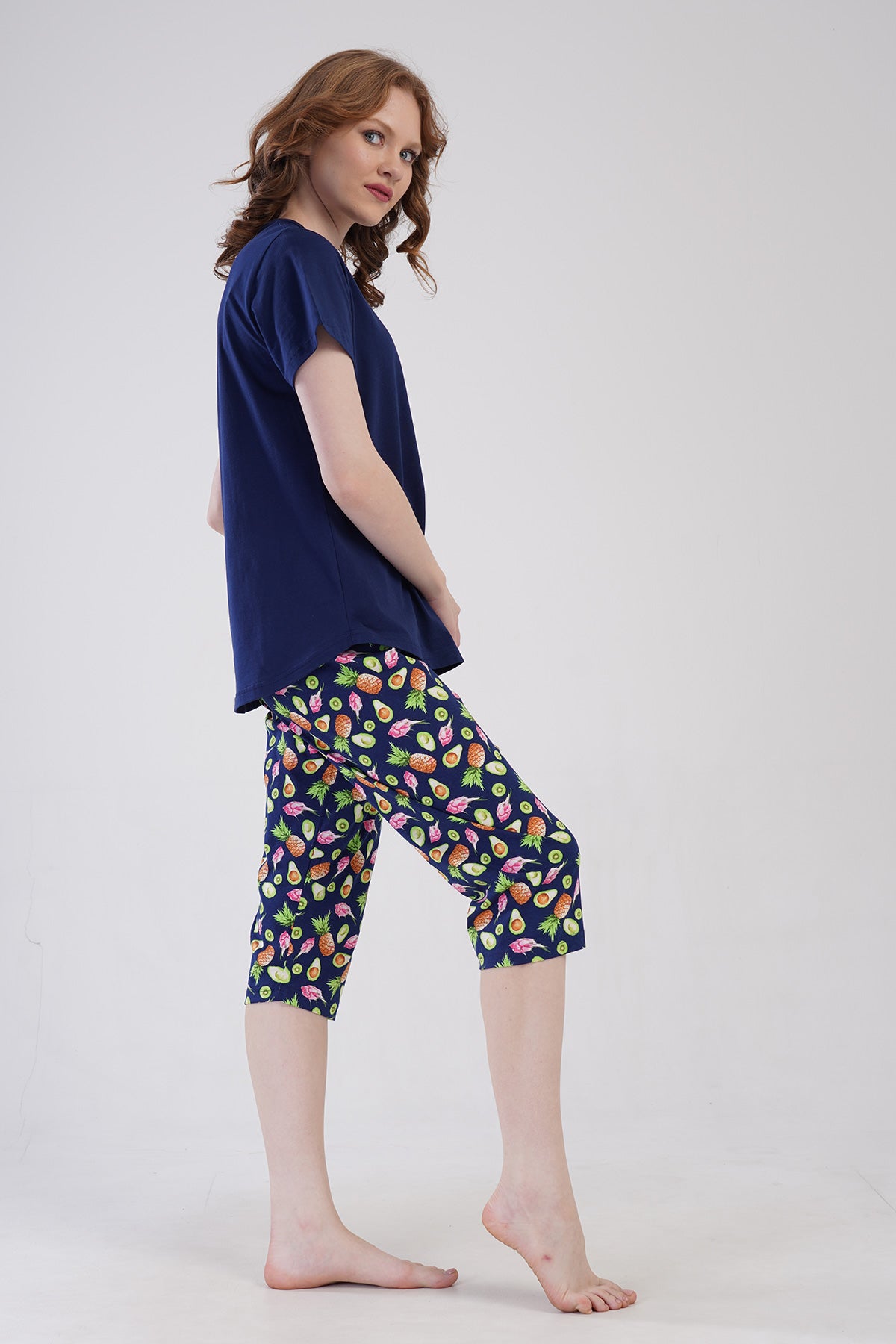 COSTUM DAMĂ P.SUPREM XXL Guler ROTUND Mânecă SCURTĂ Tiv oval Pantaloni CAPRI - BLEUMARIN ÎNCHIS