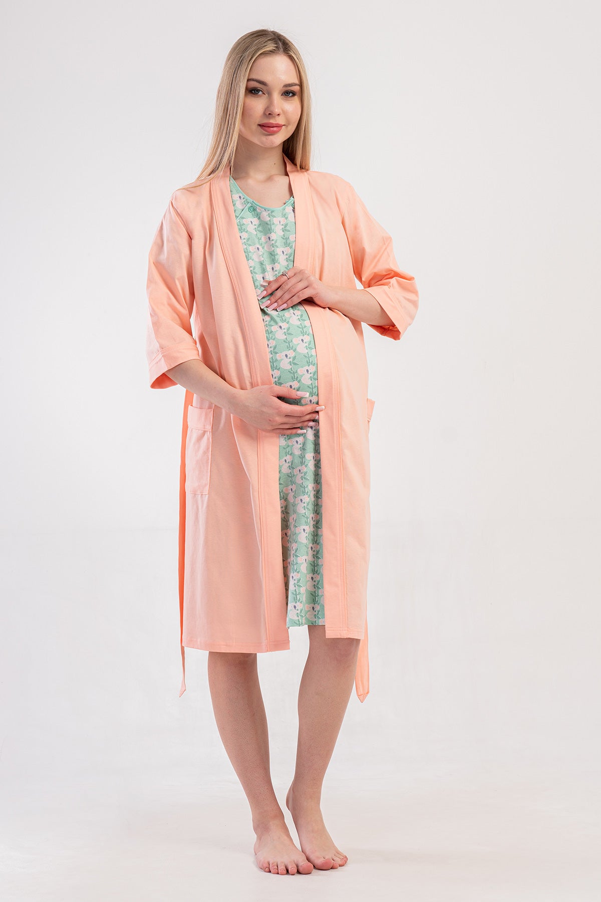 SET CĂMAȘĂ DE NOAPTE CU MÂNECĂ 3/4 ȘI TUNICA DE GRAVIDĂ CU MÂNECĂ SCURTĂ CU PAT PLIN ÎN FAȚĂ FEMEI P.SUPREM - BABY PINK