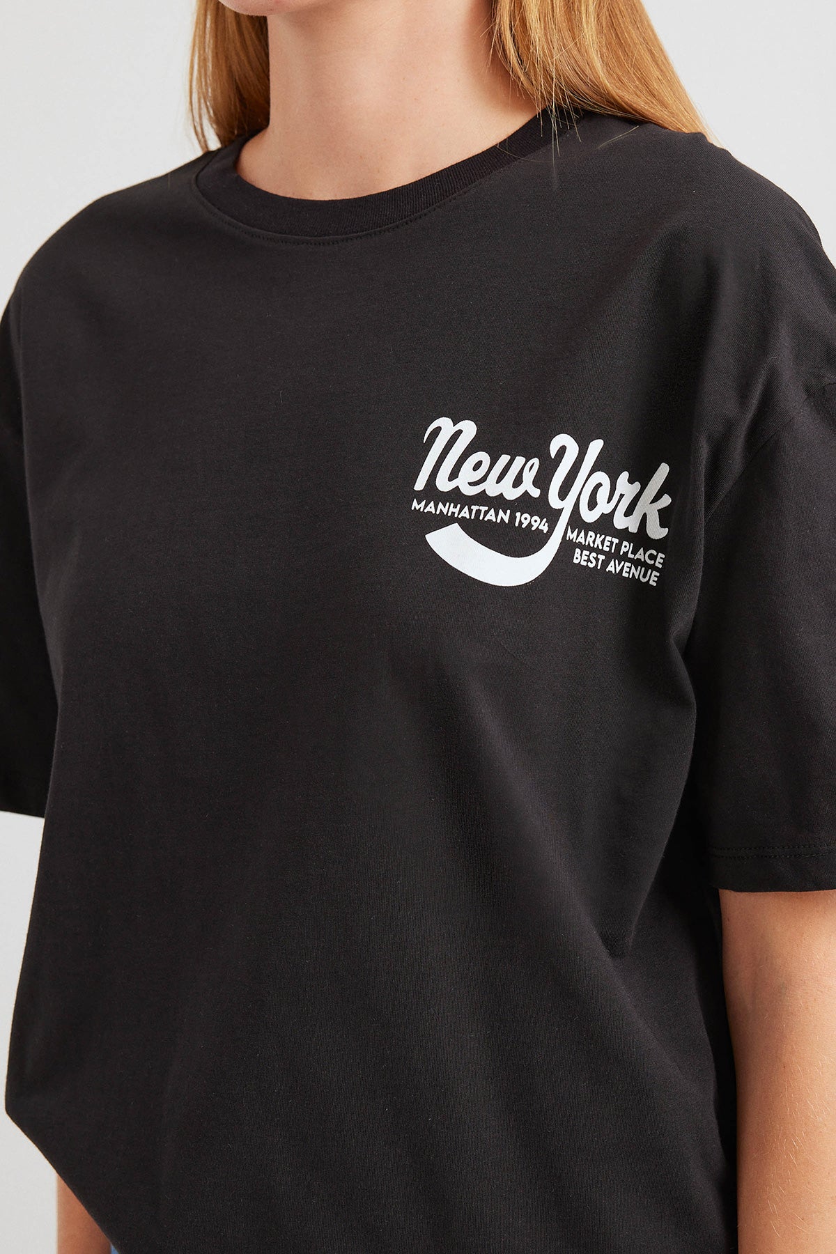 4318 Tricou Basic Tipărit - Negru