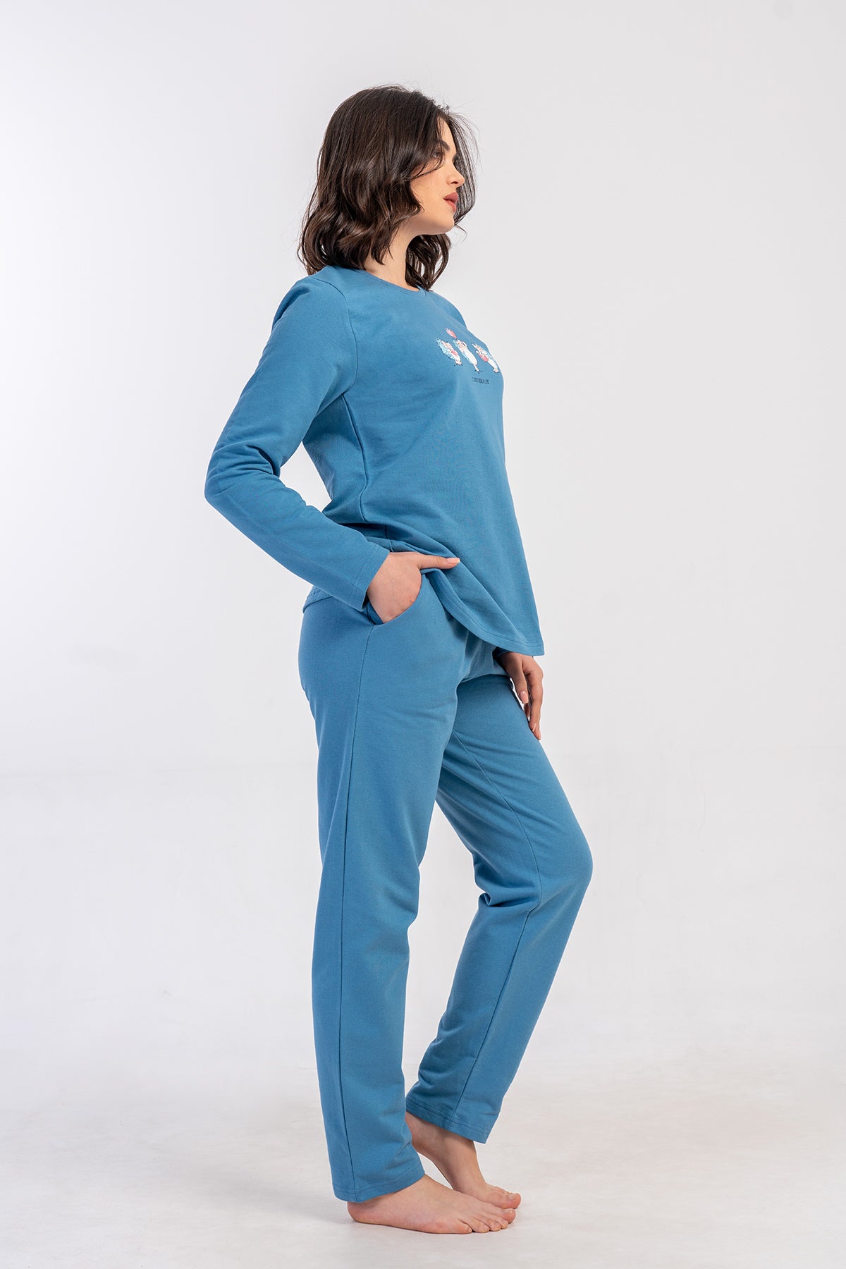COSTUM DE PIJAMA DAMĂ 2 FIRE XXL, GÂT ROTUND, MÂNECĂ LUNGĂ, TIV OVAL, CU BUZUNARE - ALBASTRU DESCHIS