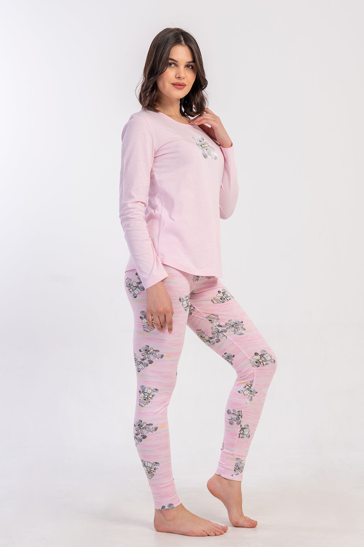 Pijama damă, lycra, suprem, guler rotund, mâneci lungi, tiv oval, manșete, jambiere – Roz