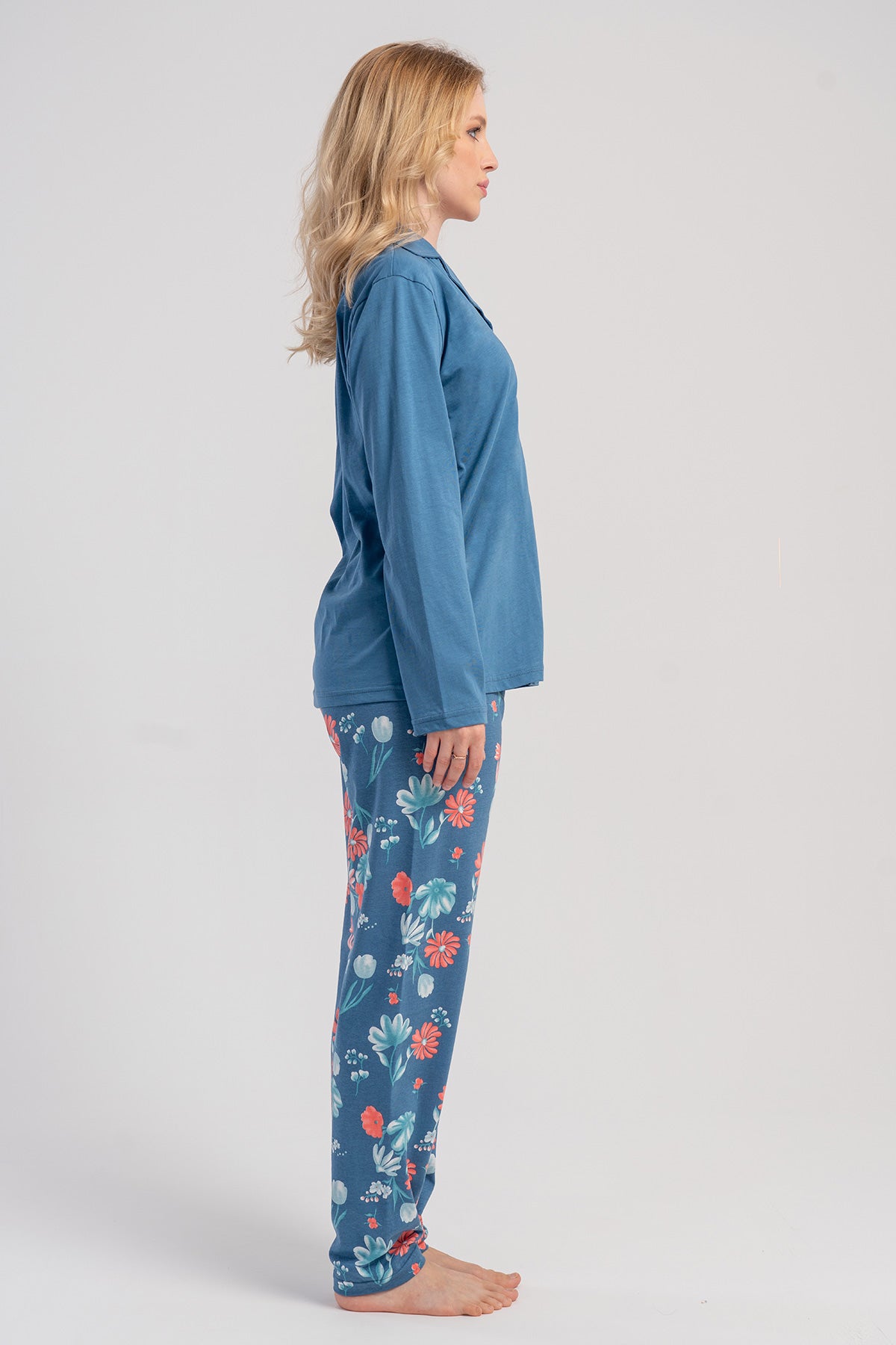 SET PIJAMA DAMĂ P.SUPREM XXL, GULER CĂMAȘĂ, ÎNCHIDERE COMPLETĂ CU NASTURI, MÂNECĂ LUNGĂ, CU BUZUNARE - ALBASTRU