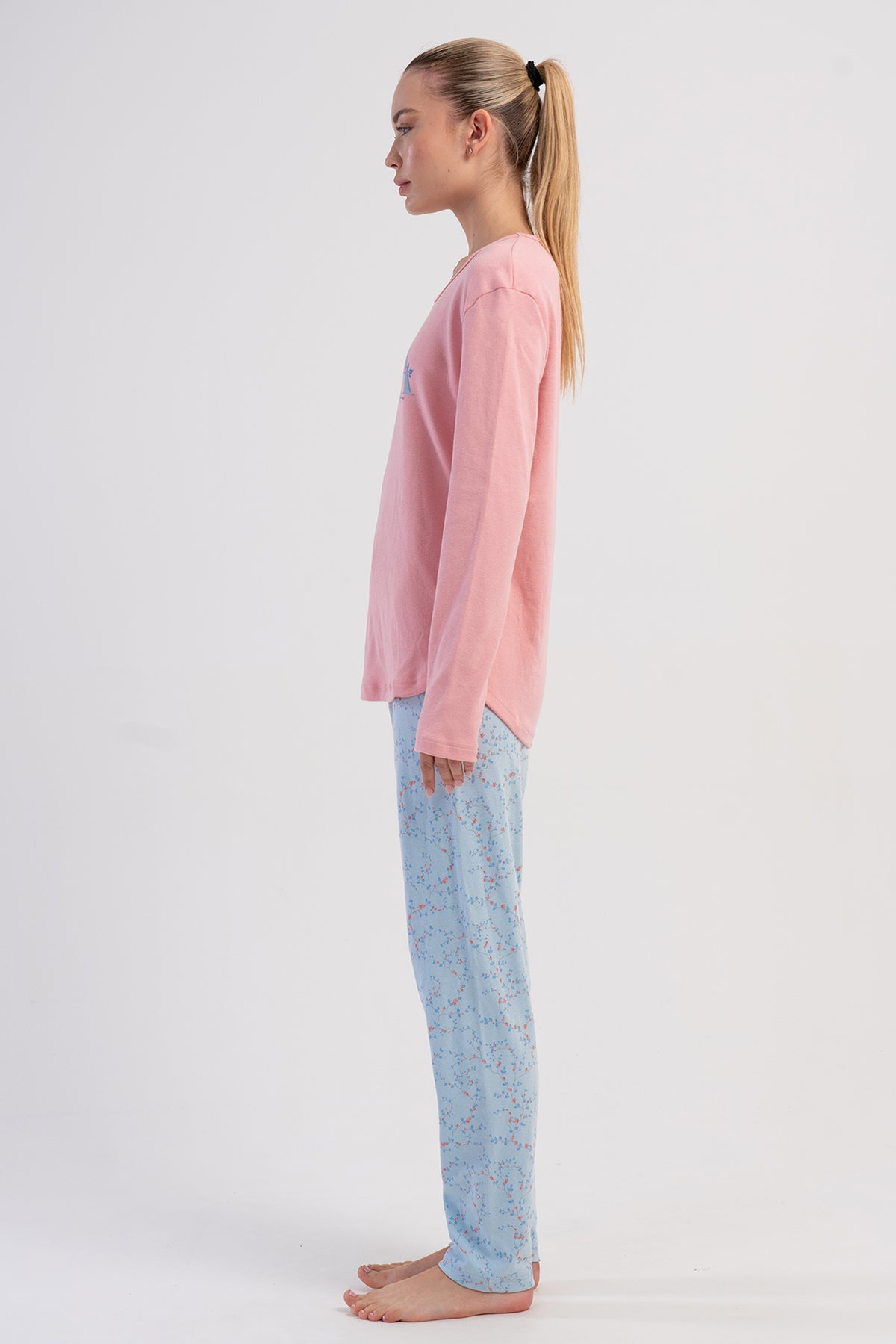 SET PIJAMA DE DAMĂ, CU GULER ROTUND ȘI MÂNECĂ LUNGĂ, CU TIV OVAL - ROZ DESCHIS