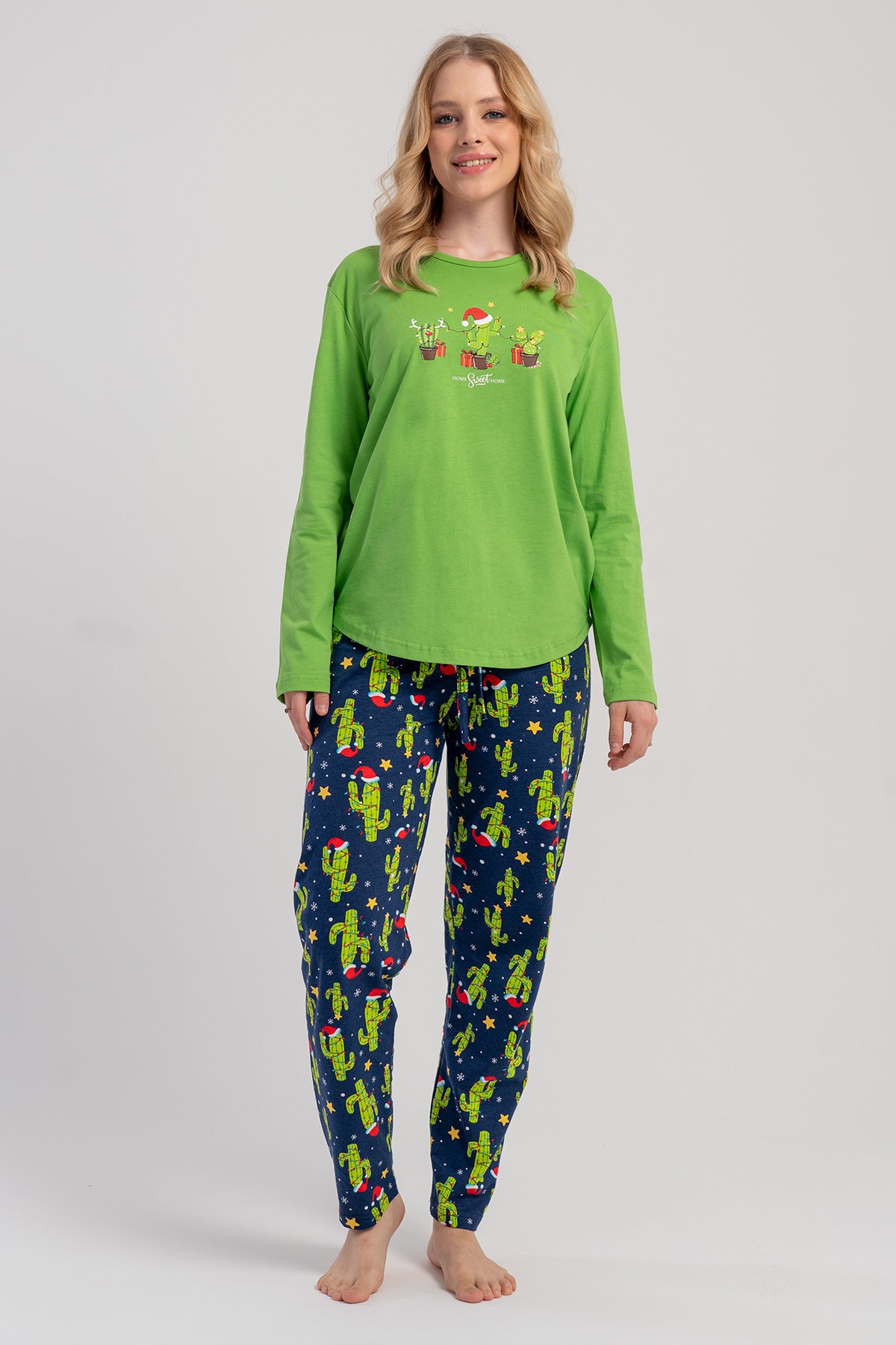 Pijama damă cu mânecă lungă, guler rotund și tiv oval P.SUPREM - VERDE ÎNCHIS
