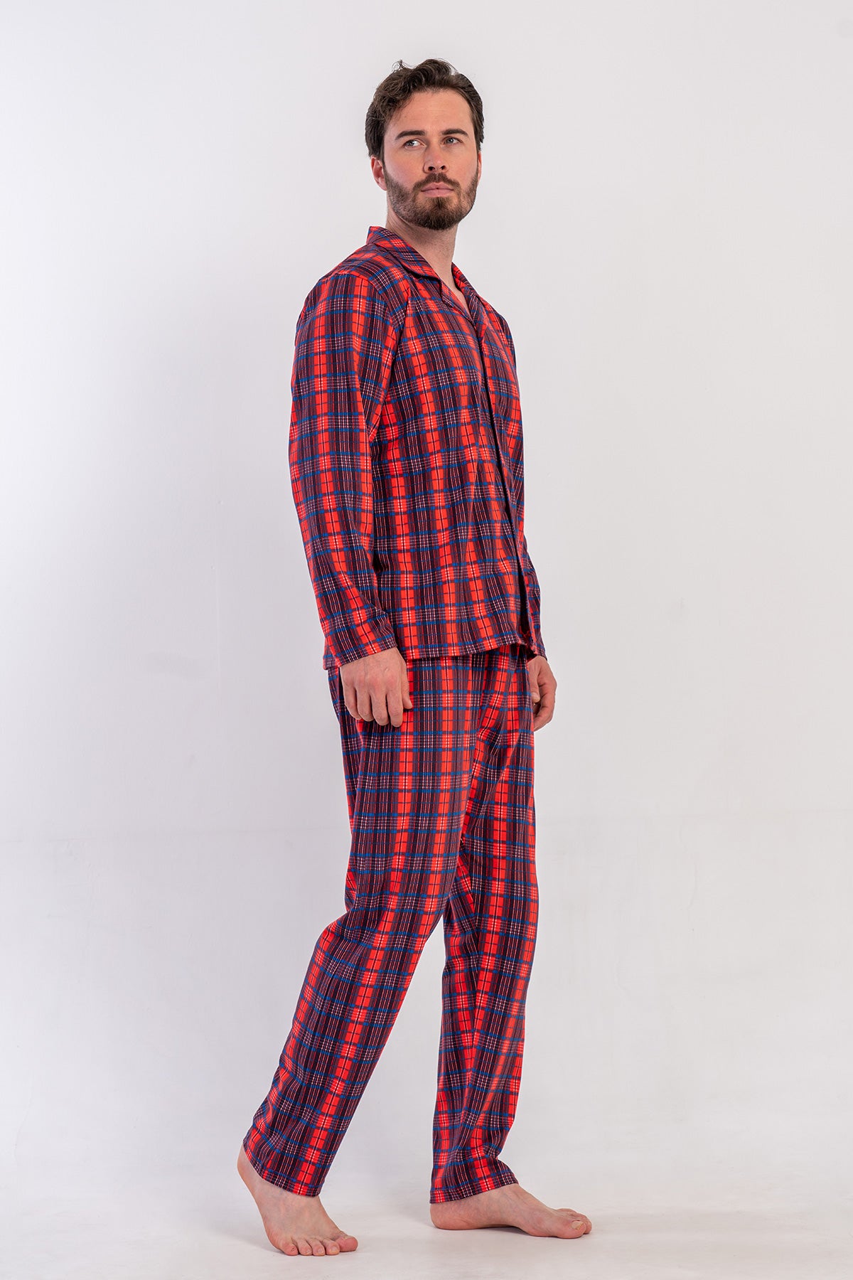 Pijama bărbătească lungă de la P.SUPREM, cu guler cămașă și închidere completă cu nasturi, cu buzunar - BORDO