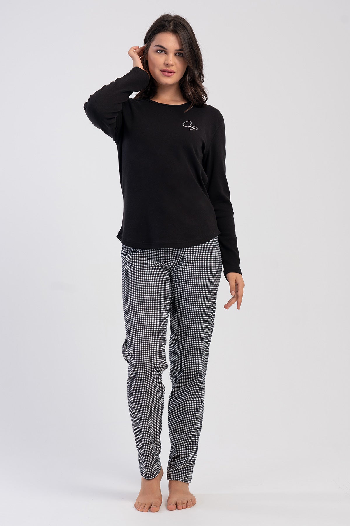 Pijama damă cu mânecă lungă, guler oval, tiv oval, cu interlock - Negru