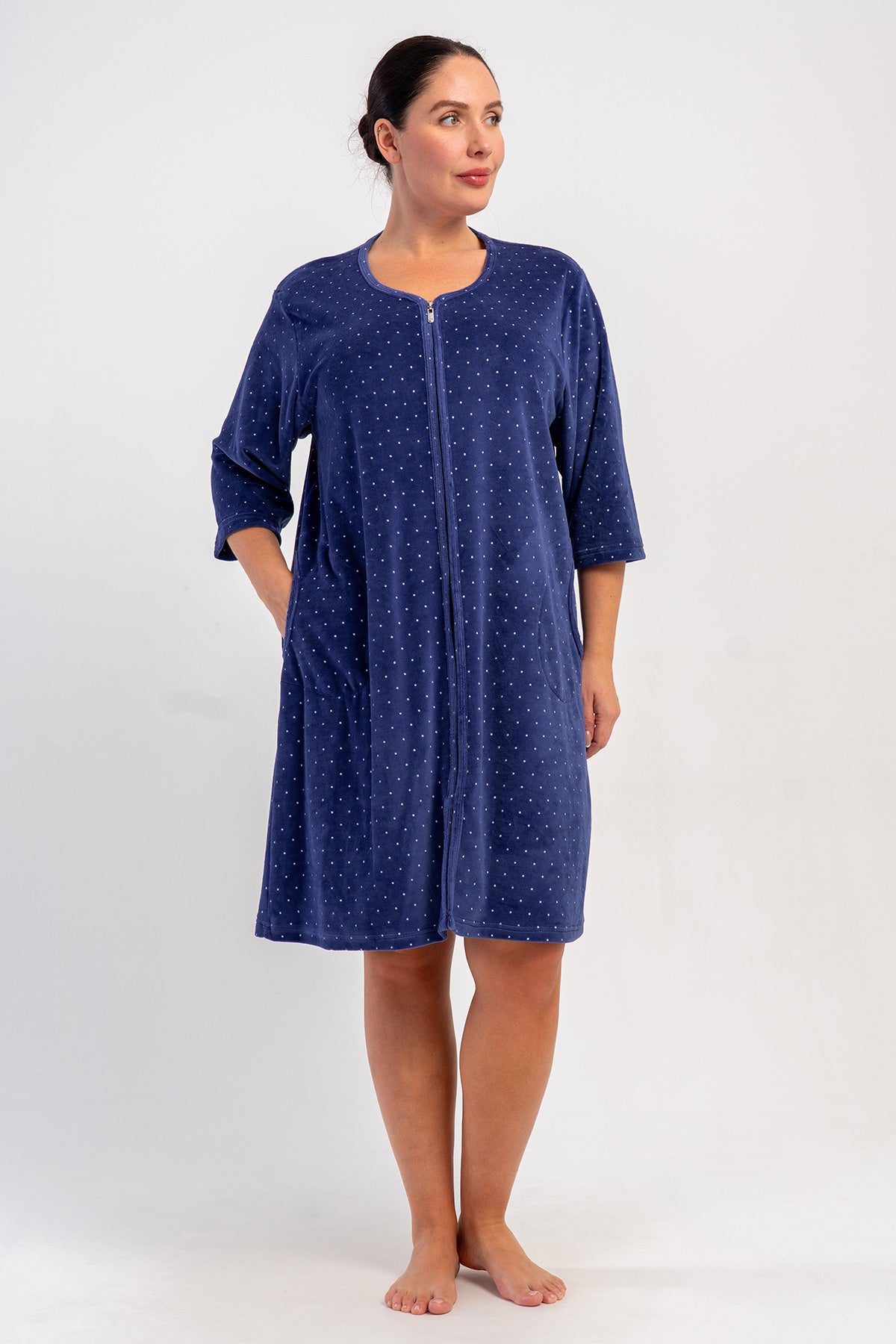 ROCHIE DE CASĂ DE DAMĂ DIN CATIFEA DE BUMBAC MĂSURI MARI XXL, CU MÂNECĂ 3/4, BUZUNARE ȘI FERMOAR - BLEUMARIN