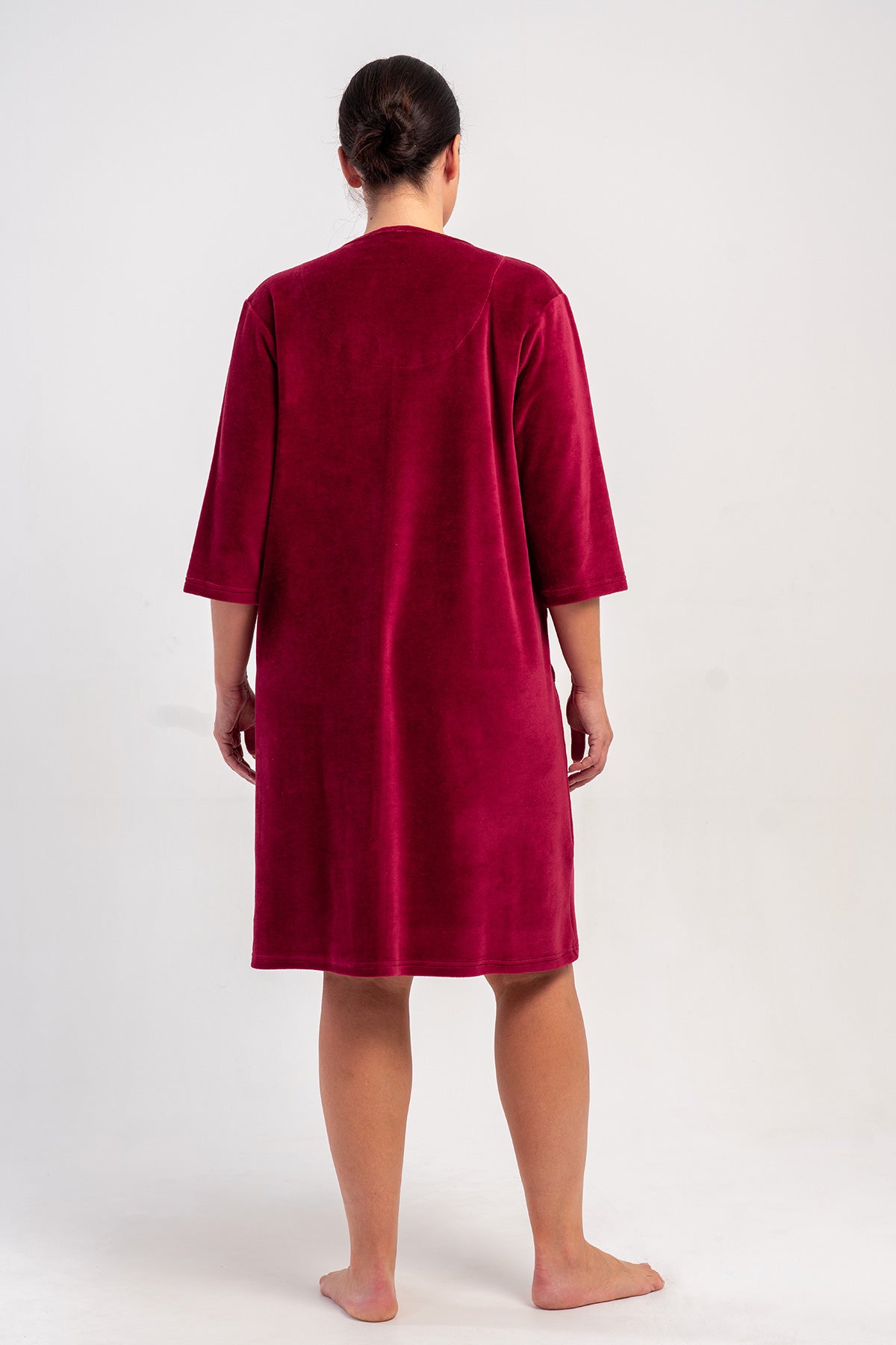 ROCHIE DE CASĂ DE DAMĂ DIN CATIFEA DE BUMBAC XXL, CU MÂNECĂ 3/4, CU BUZUNARE ȘI FERMOAR - BORDO