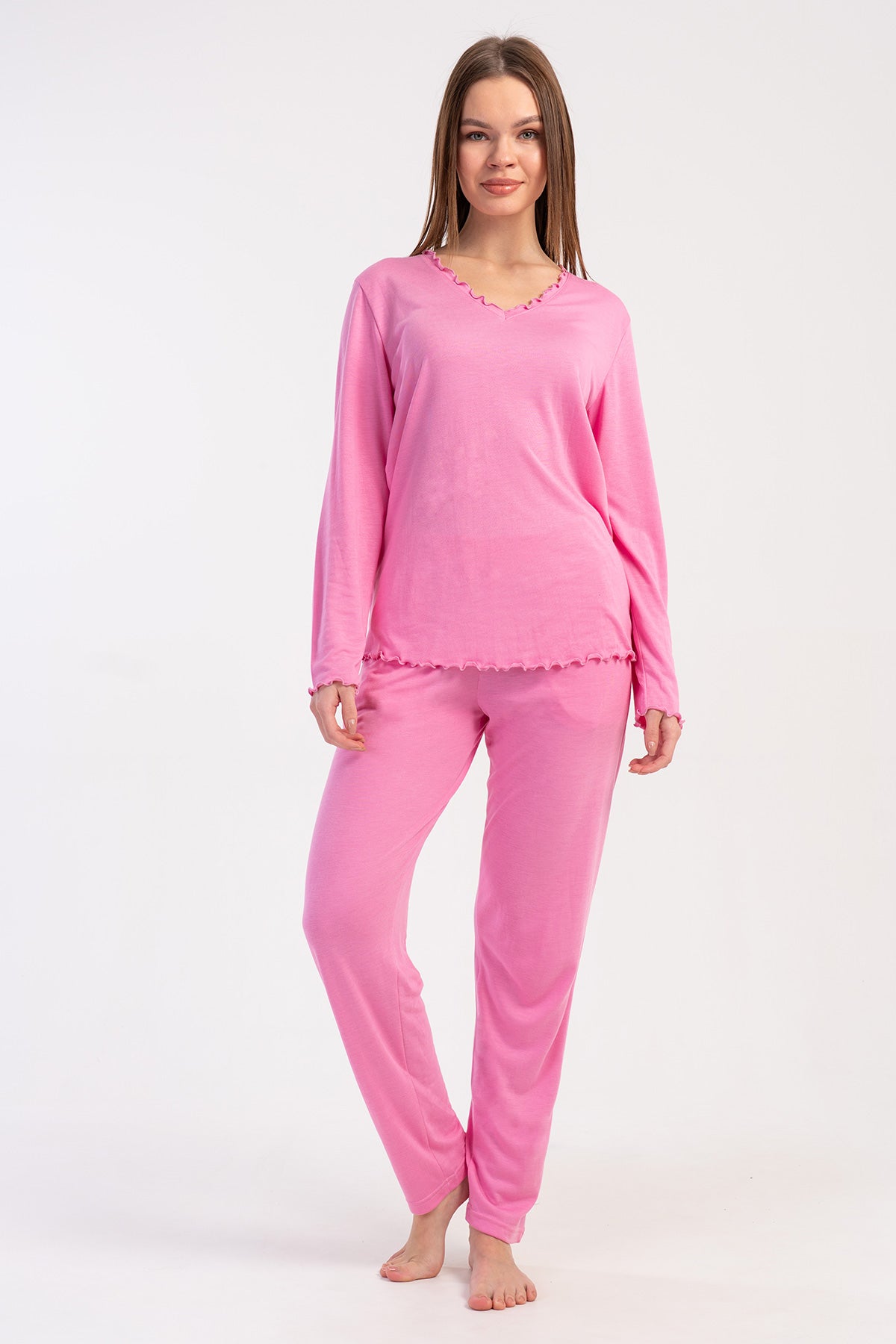 Pijama de damă din viscoză, mânecă lungă și pantalon lung, cu buzunare și bordură decorativă la guler și manșete - roz