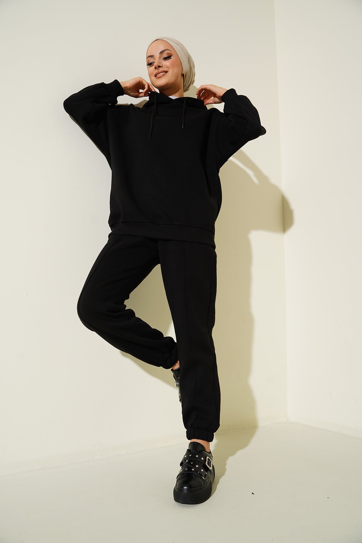 55434 Costum Trening Oversize - Negru