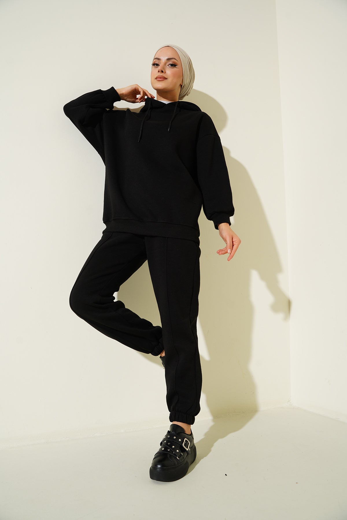 55434 Costum Trening Oversize - Negru