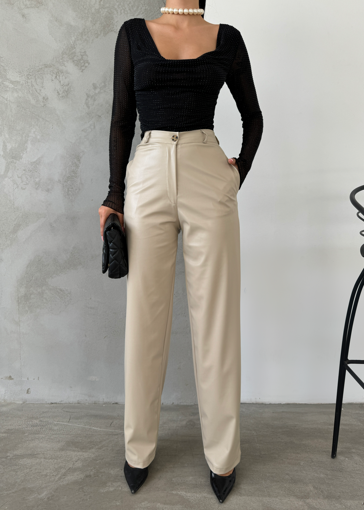 Pantaloni din piele bej Palazzo