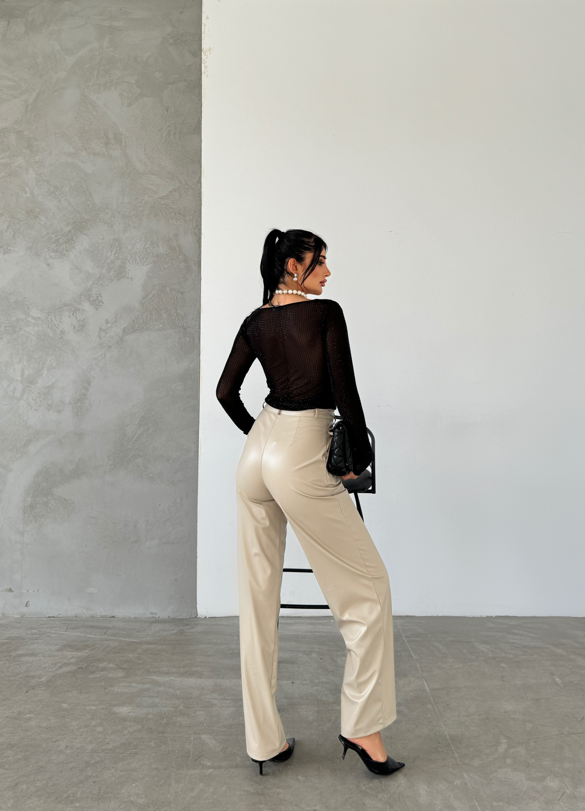 Pantaloni din piele bej Palazzo