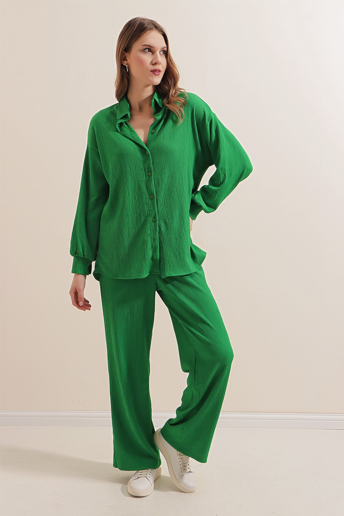 Set tricotat din două piese 5858 - Verde