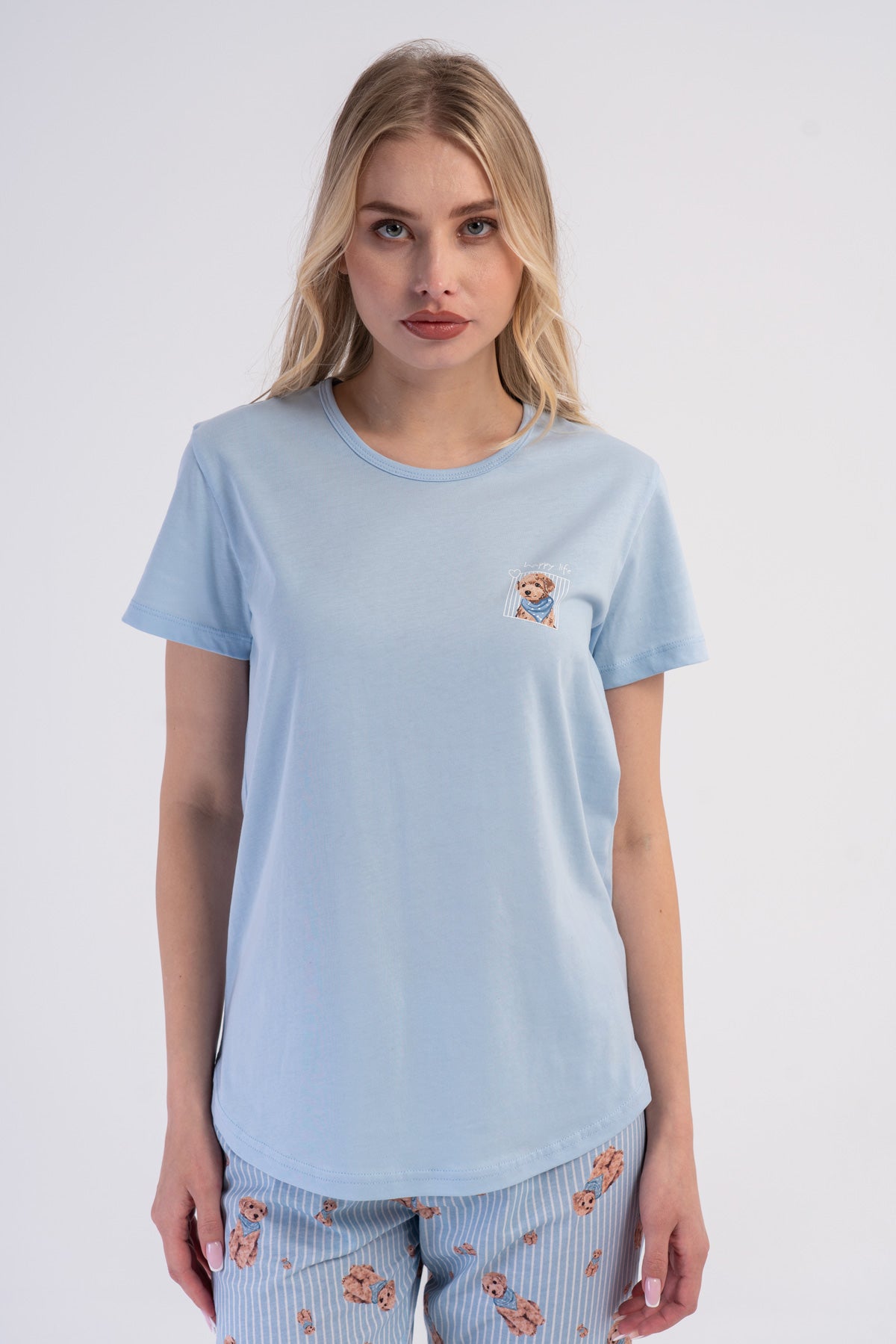 SET DE PANTALONI CAPRI ȘI TRICOU CU MÂNECĂ SCURTĂ, GÂT ROTUND, TIV OVAL PENTRU FEMEI P.SUPREM - ALBASTRU
