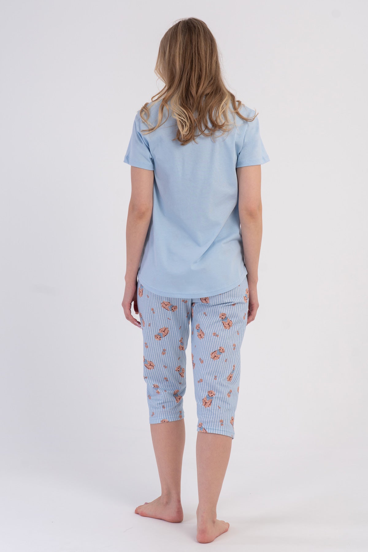SET DE PANTALONI CAPRI ȘI TRICOU CU MÂNECĂ SCURTĂ, GÂT ROTUND, TIV OVAL PENTRU FEMEI P.SUPREM - ALBASTRU
