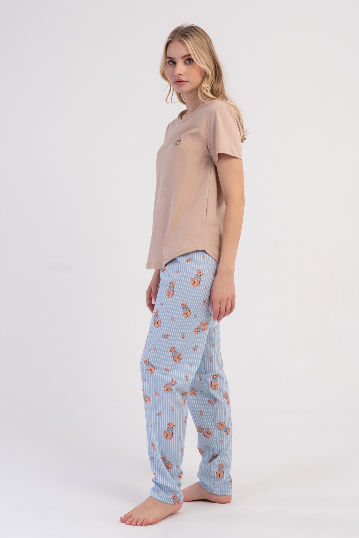 SET PIJAMA FEMEI CU DECOLTEU ROTUND ȘI MÂNECĂ SCURTĂ, CU MARGINE OVALĂ - BEJ