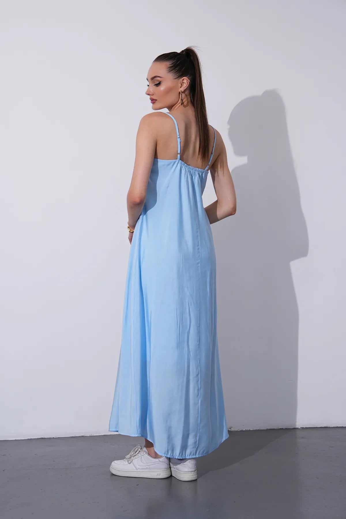 Rochie Modal cu Bretele Decorate cu Margele