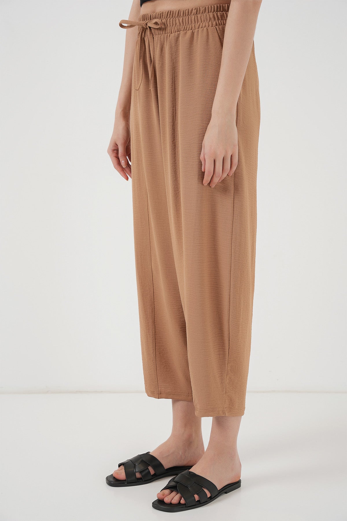 6591 Pantaloni Țesătură Salvar - Cămilă