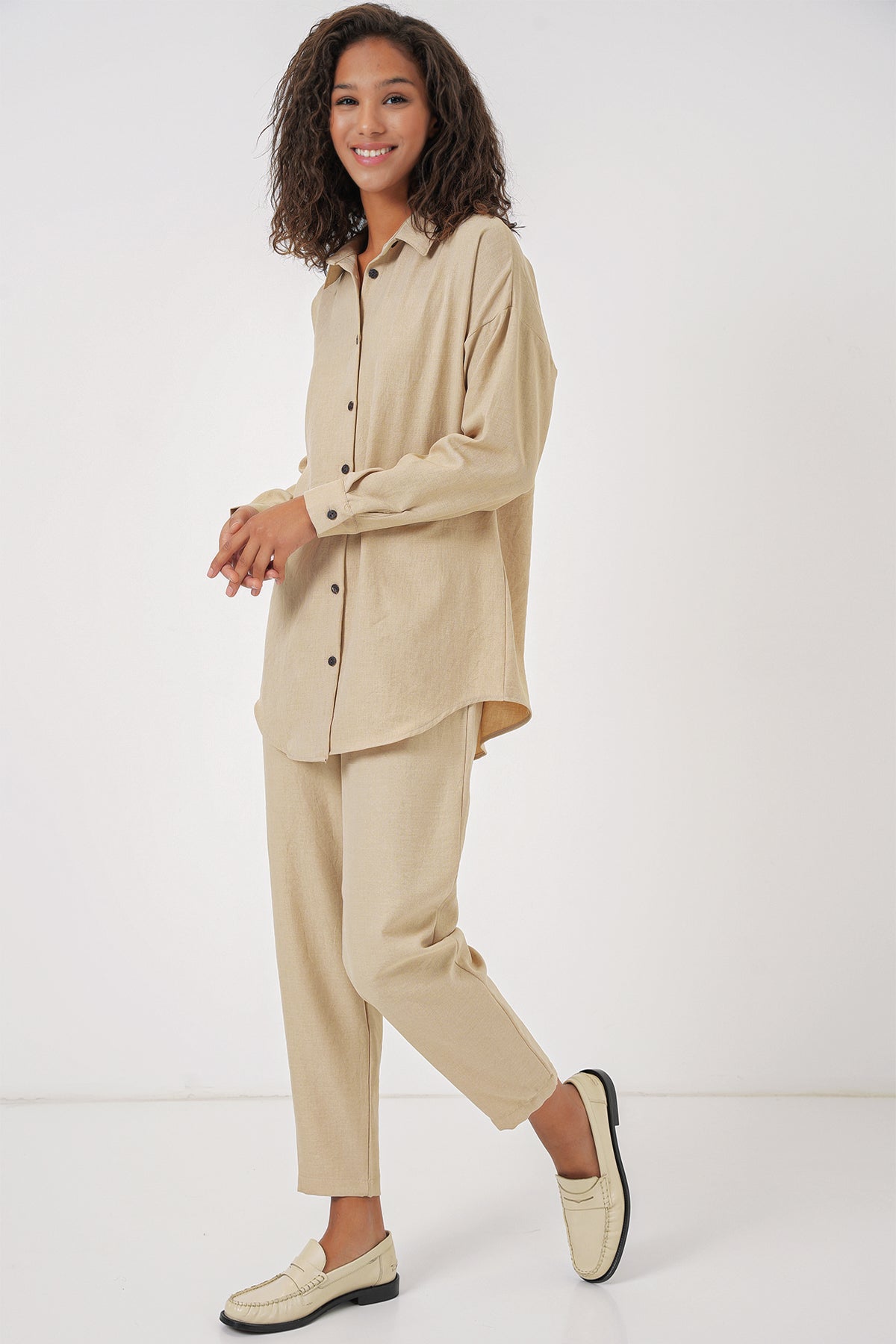 Kadın Bej Oversize Keten Alt Üst Takım 6622