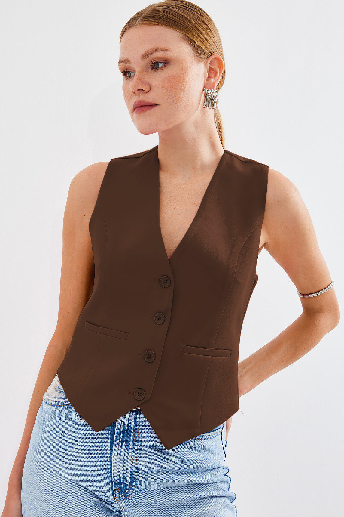 6796 Short Woven Vest - Brown