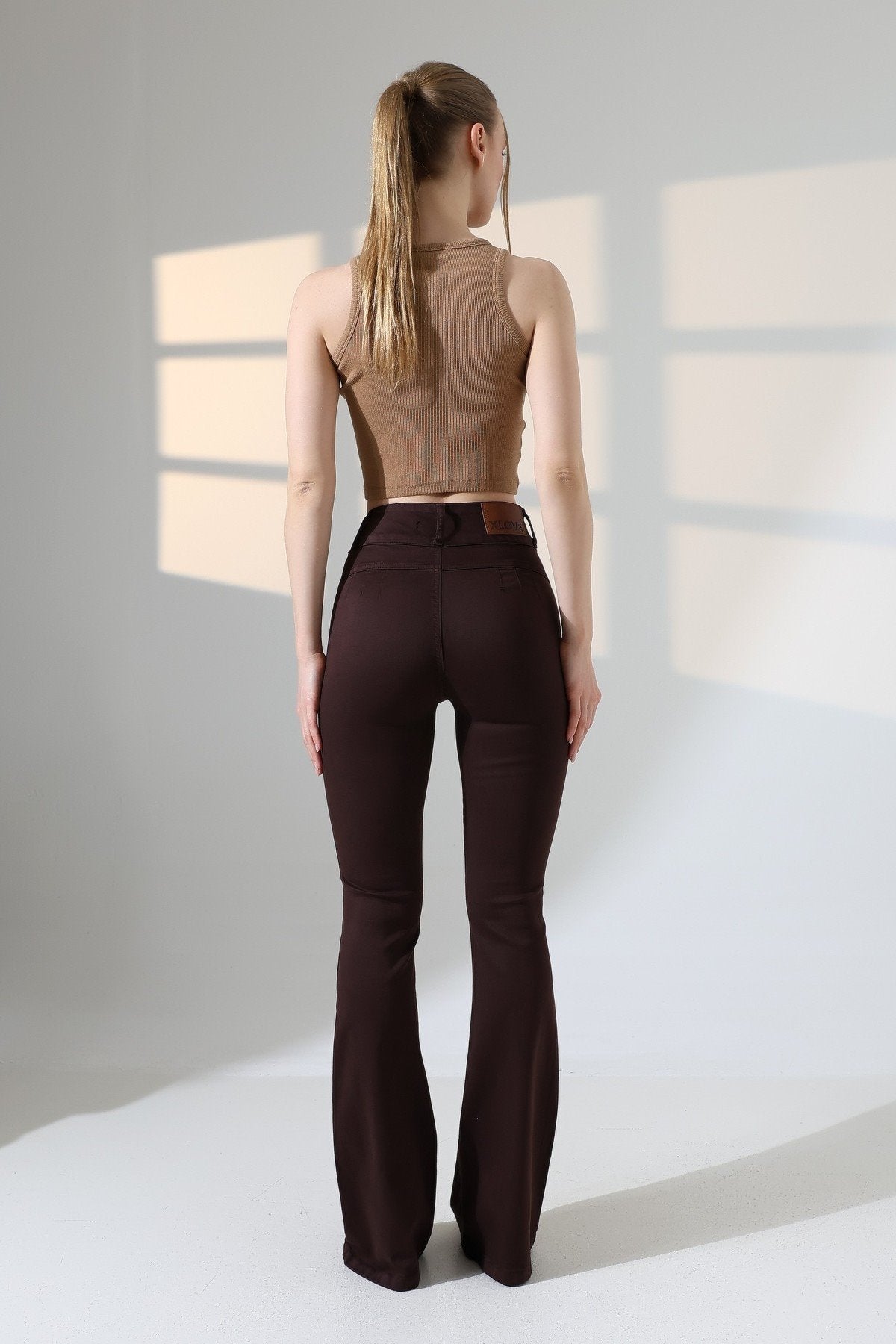Pantaloni Denim cu Curea Lată și Pense 7151