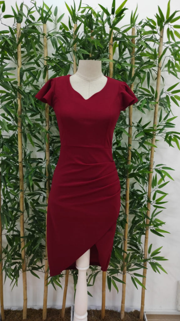 Rochie Midi Damă cu Mânecă Scurtă, Decolteu Inimă, Detalii Cretate Pe Lateral, Din Crep Import, 24541