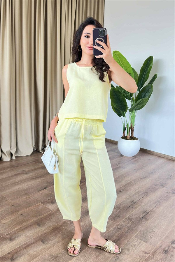 Compleu de Gros din In Galben Model Clasic