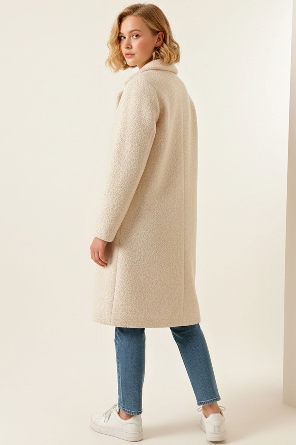 9085 Palton Groasă Oversize Femeie - Crem Mediu