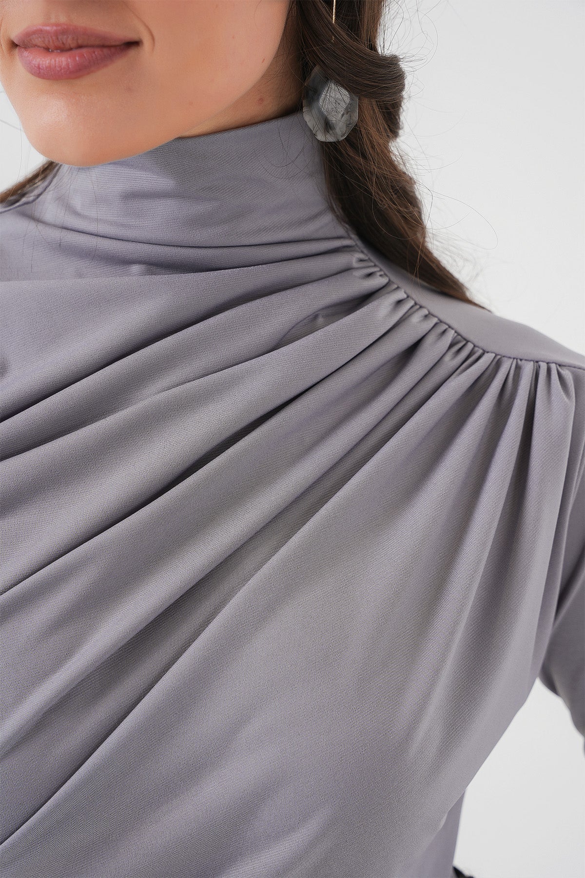 925 Bluza Sandy cu fronseur - Gri