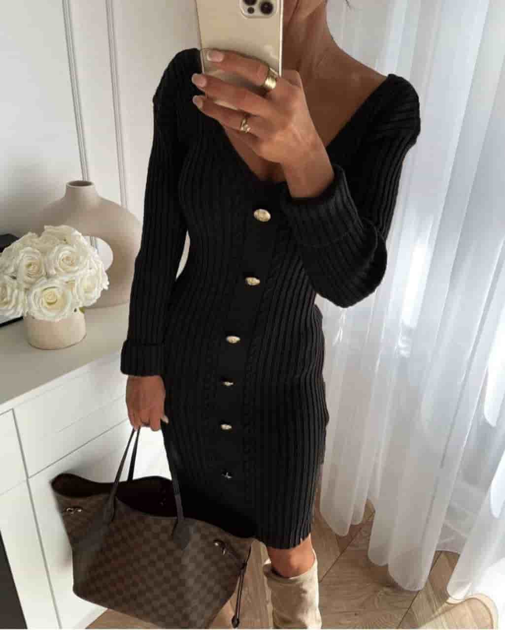 Rochie cu detaliu de nasturi 877 - Negru
