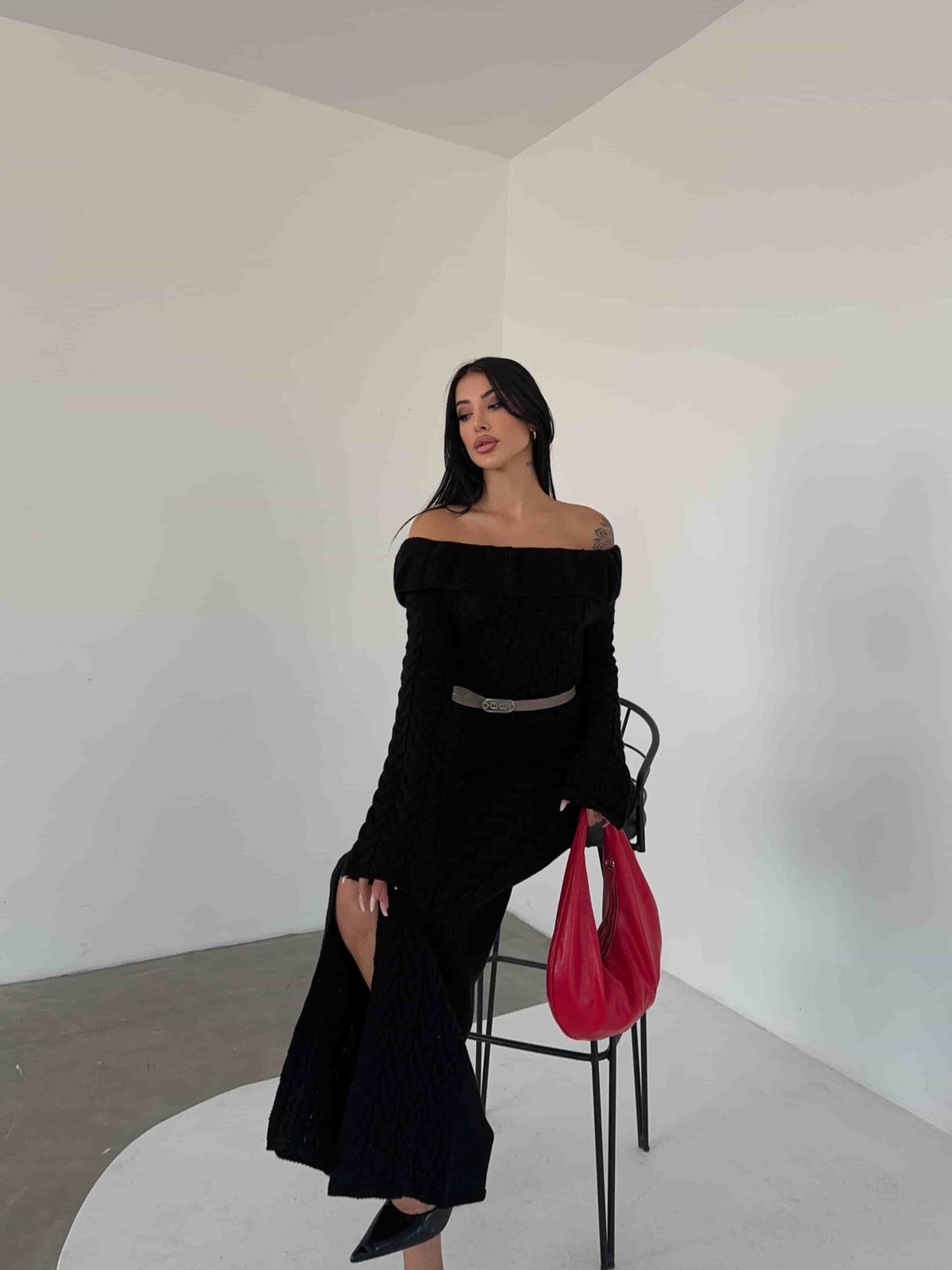 Rochie tricotată cu guler Madanno 1515 - Negru