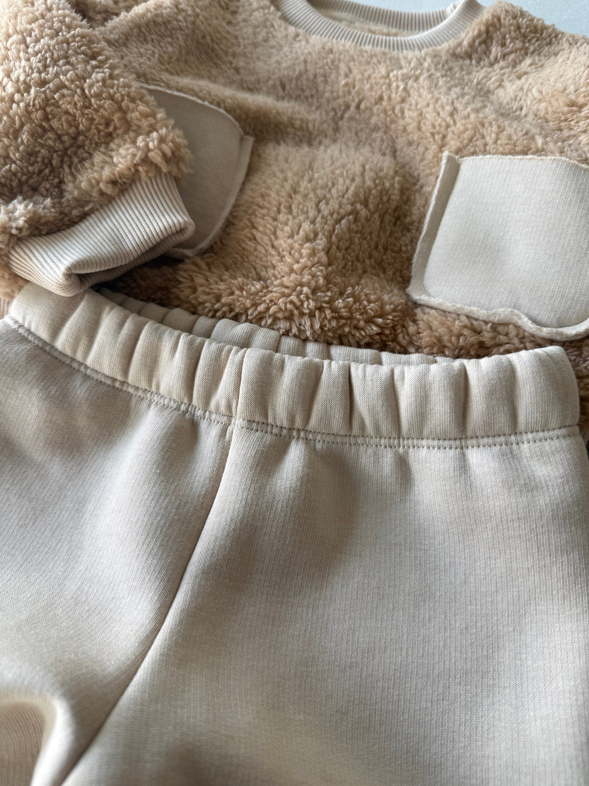 Bebek Cepli Peluş Sweatshirt ve Eşofman | 6 Ay–4 Yaş | RG Brand | RG356 - TAŞ