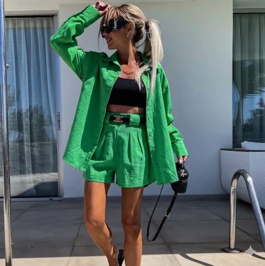 Set cămașă și pantaloni scurți cu curea - Verde