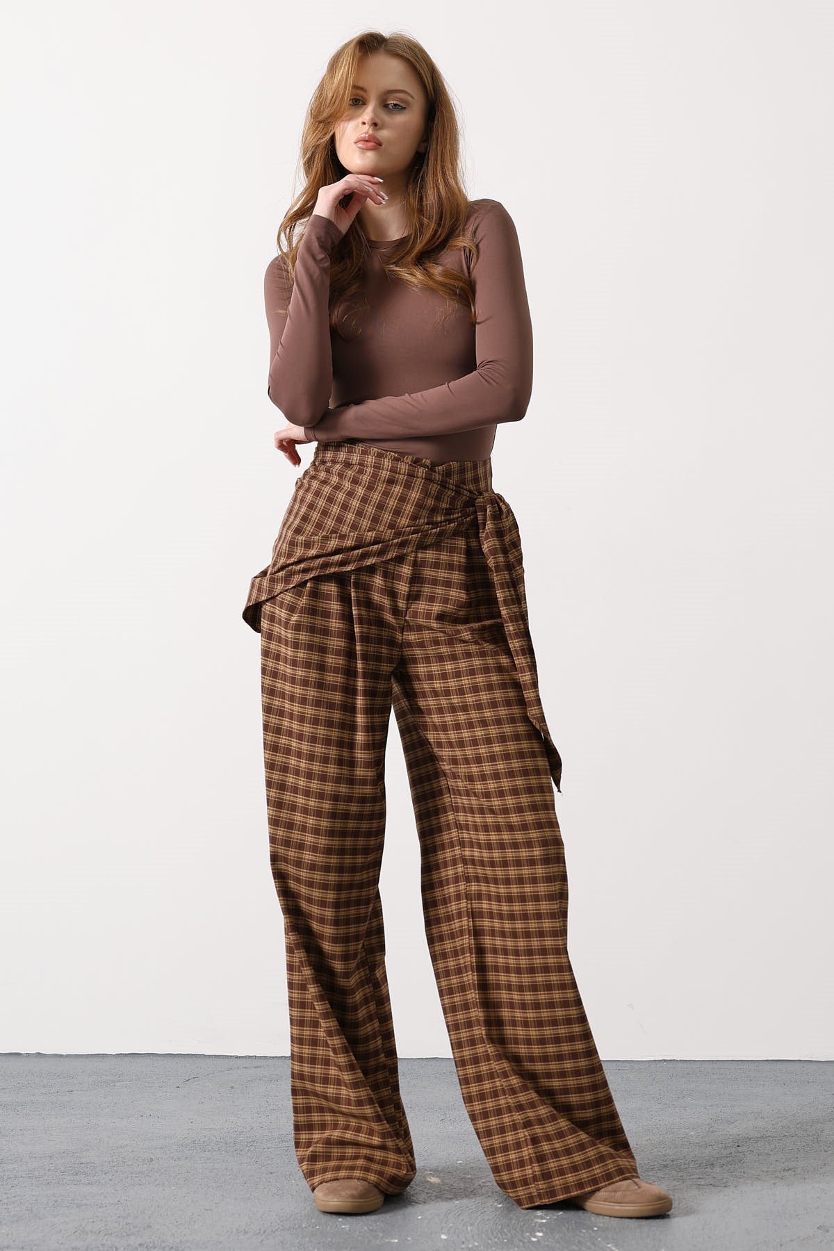 PANTALON CU LEGARE ȘI DESEN ECOZAL - MARO - CĂMILĂ