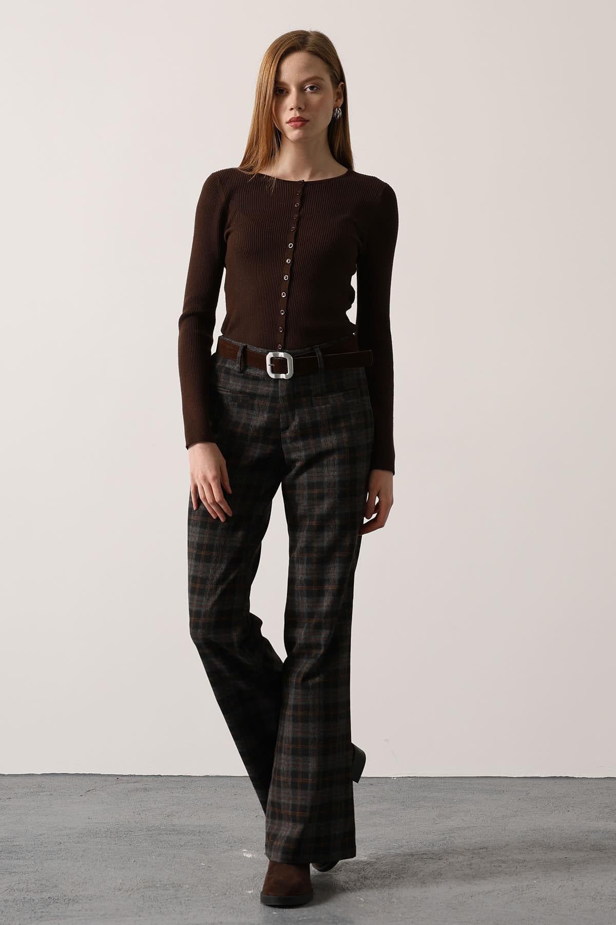 PANTALON CU DESEN ECOZAL ȘI CUREA - Negru