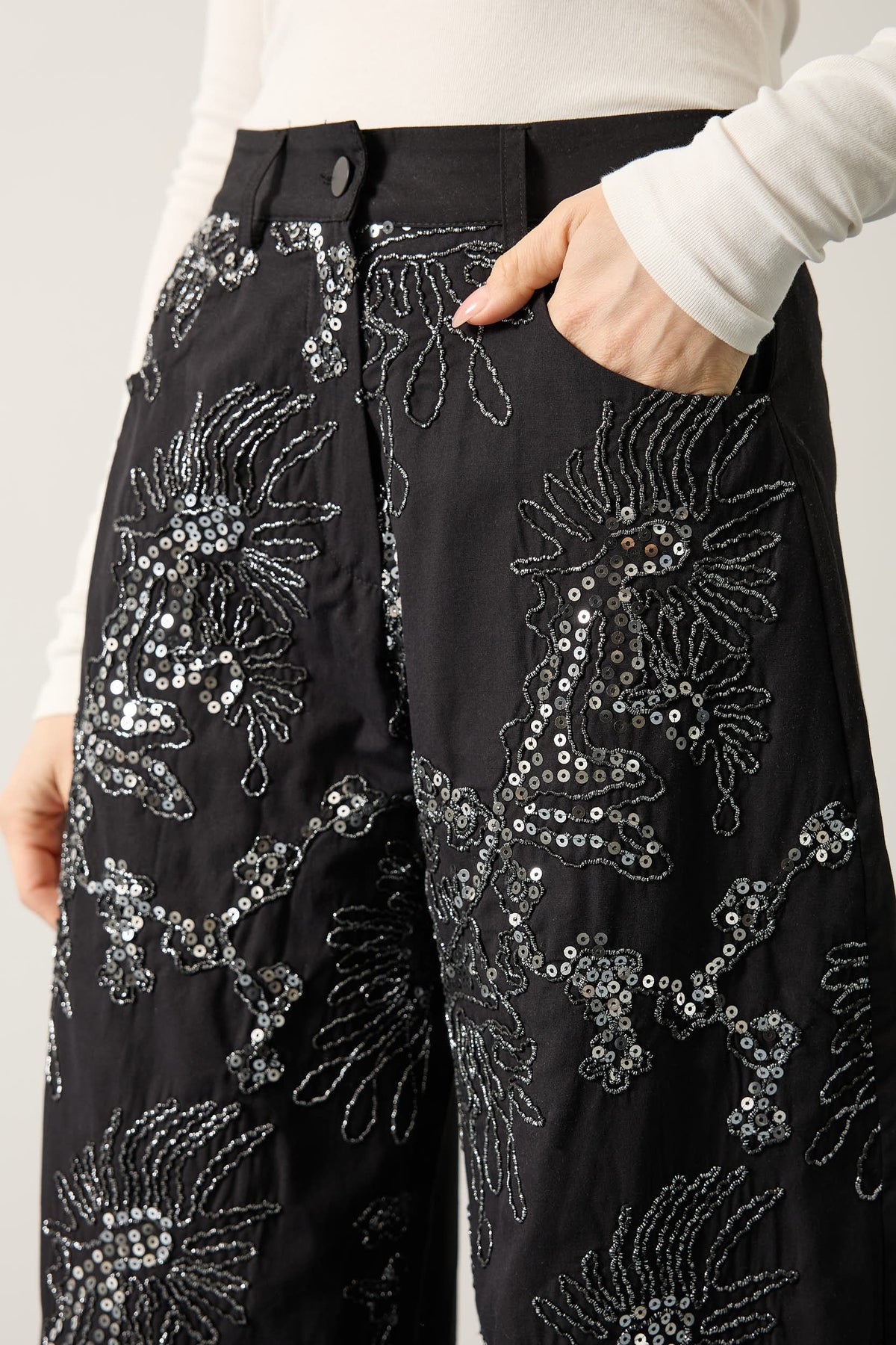 PANTALON BALON CU CUSĂTURI - Negru