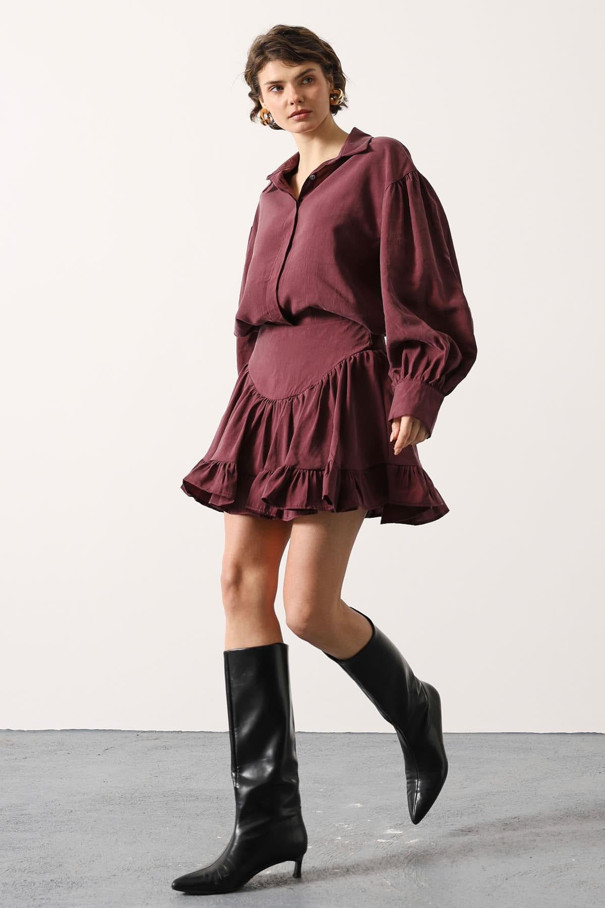 FUSTĂ MINI CU CORSET - Bordo