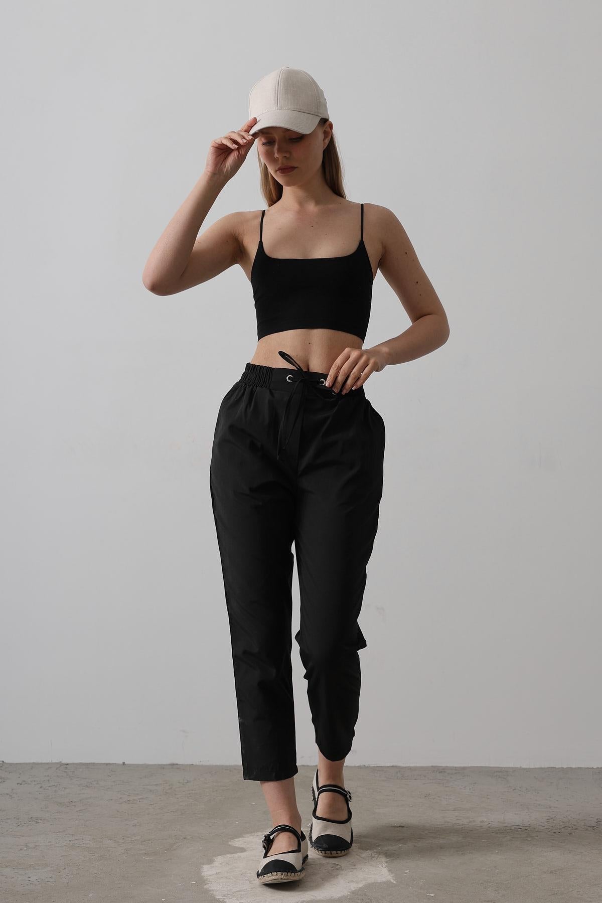 Pantaloni - Negru