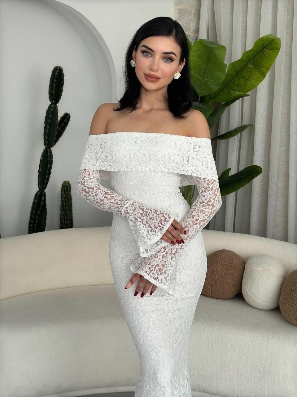 Rochie Arya din Dantelă fără Bretele