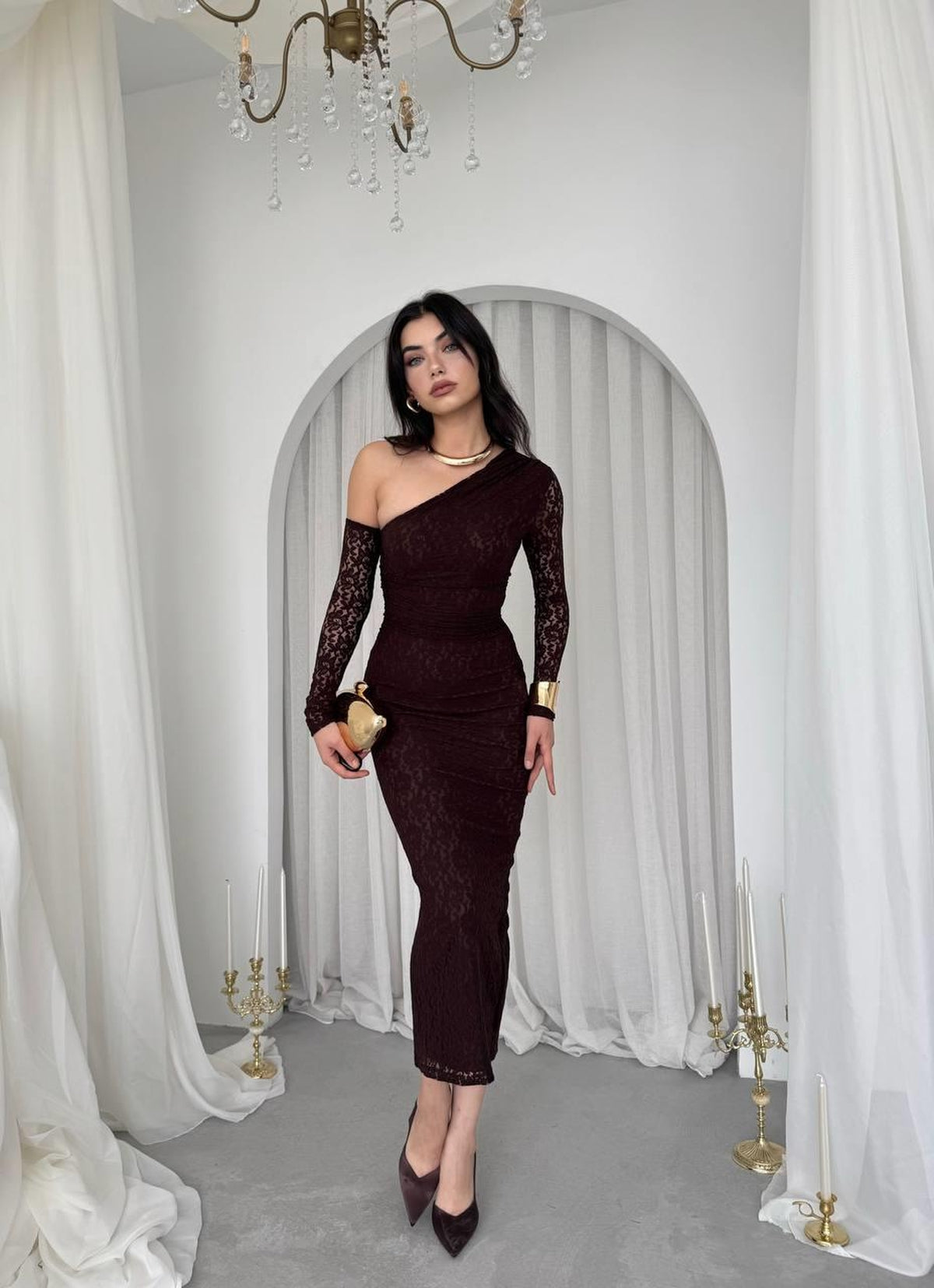 Rochie Bees cu un singur umăr