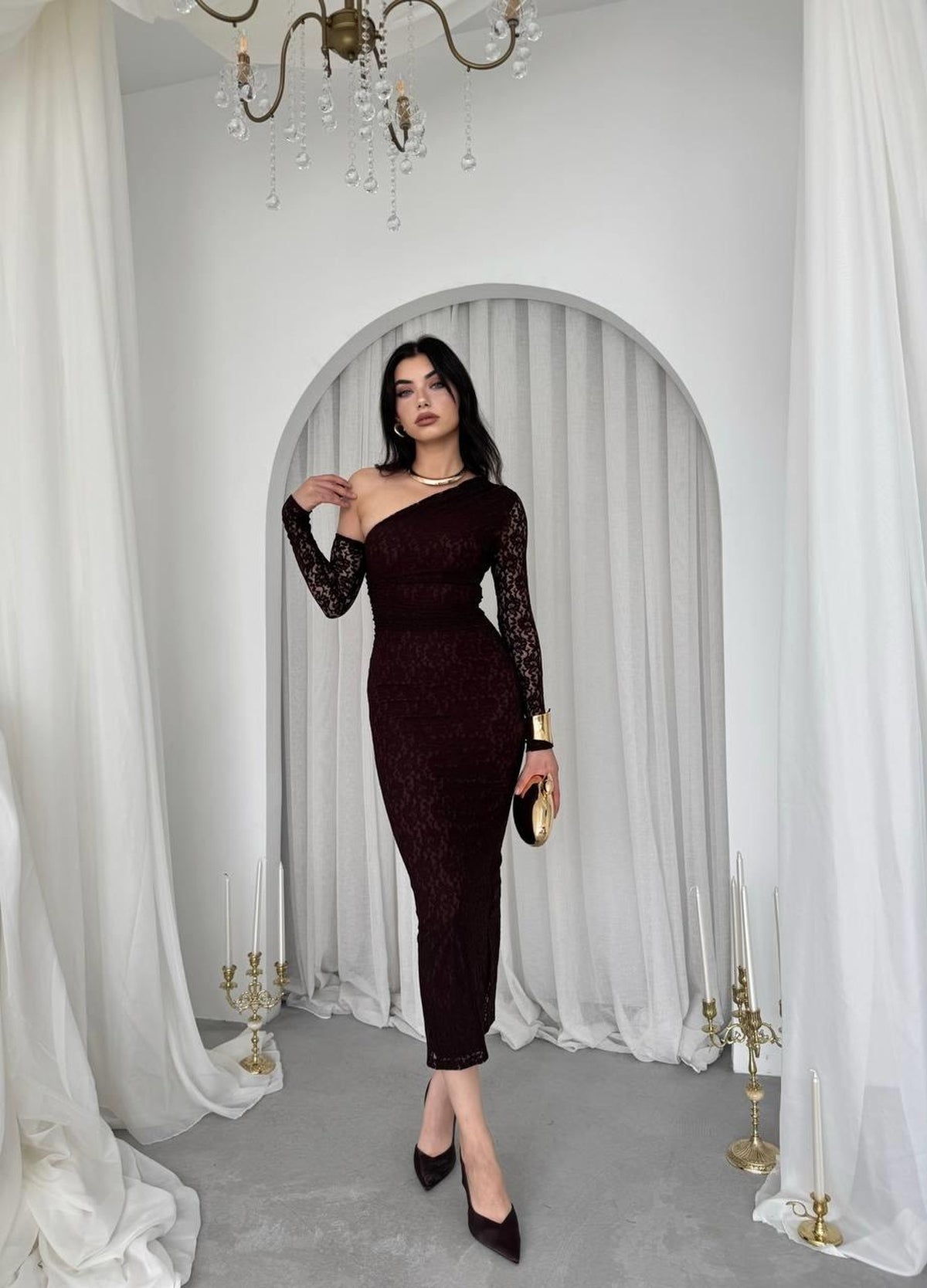Rochie Bees cu un singur umăr